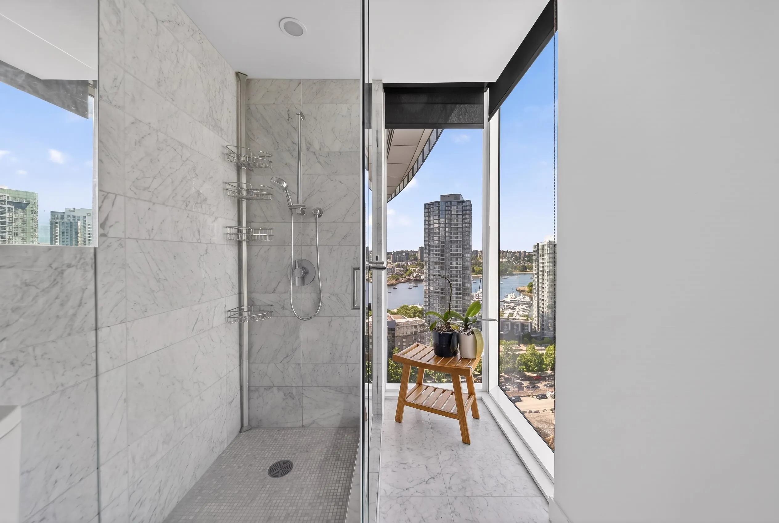 89 Nelson Street #2001