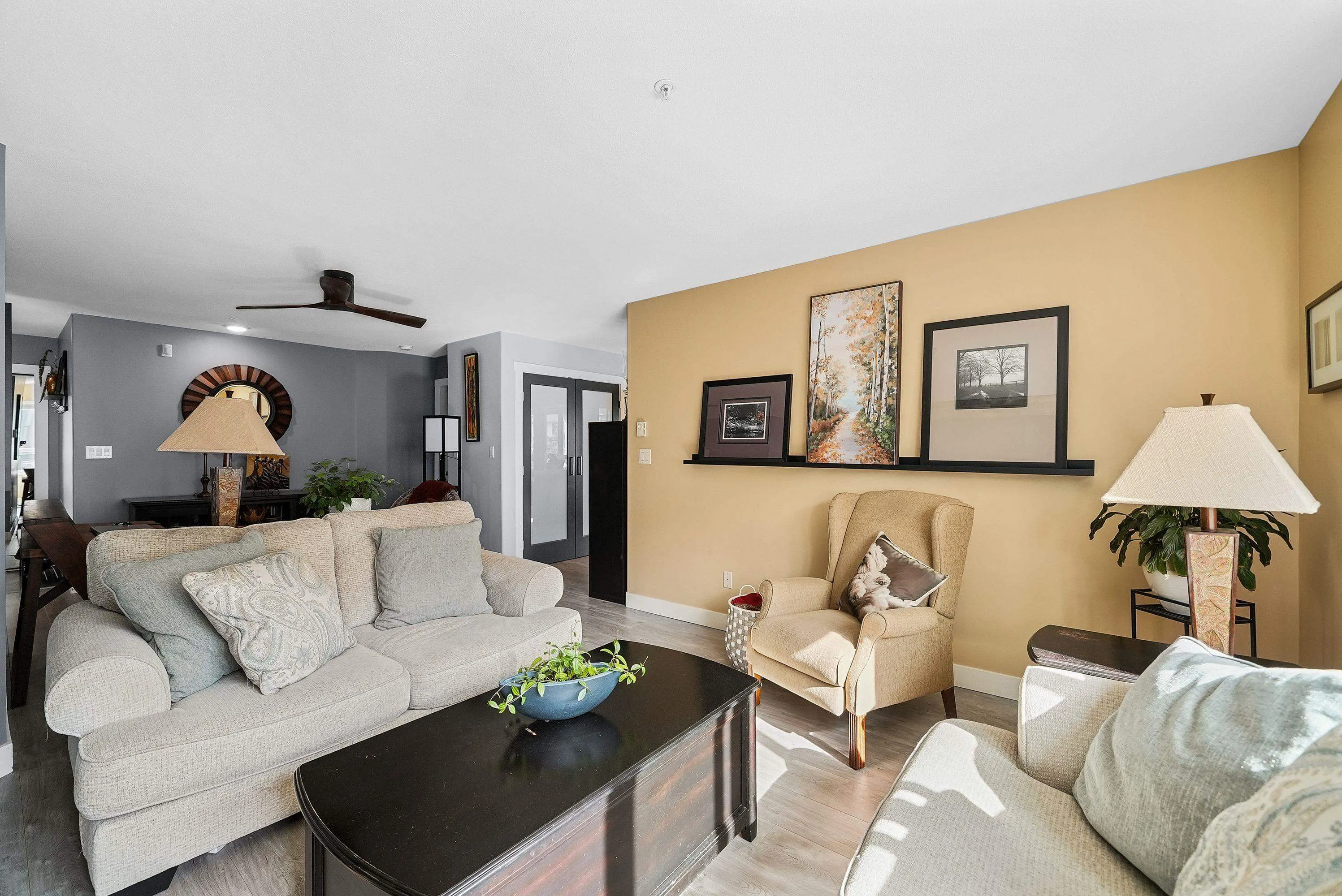 22022 49 Avenue #406