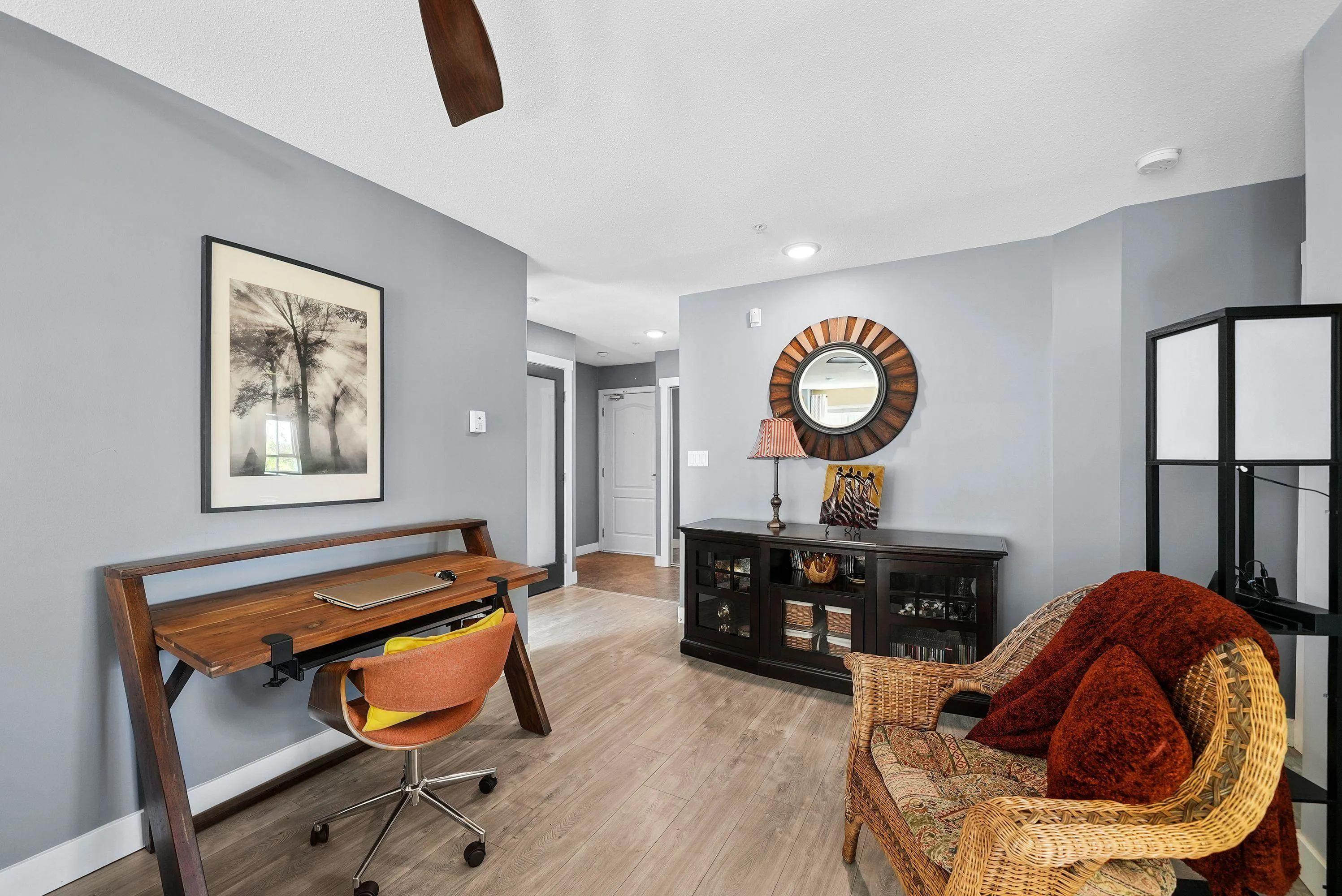 22022 49 Avenue #406