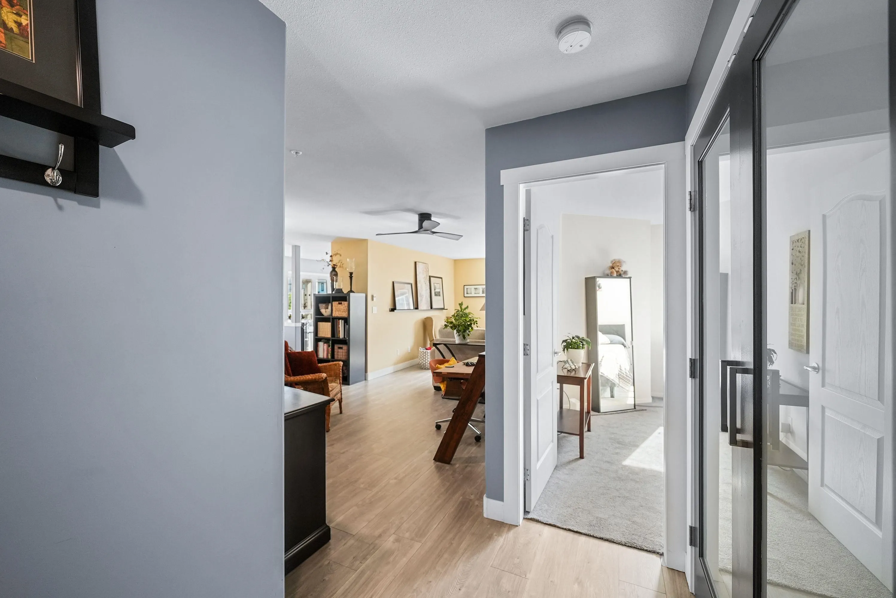 22022 49 Avenue #406