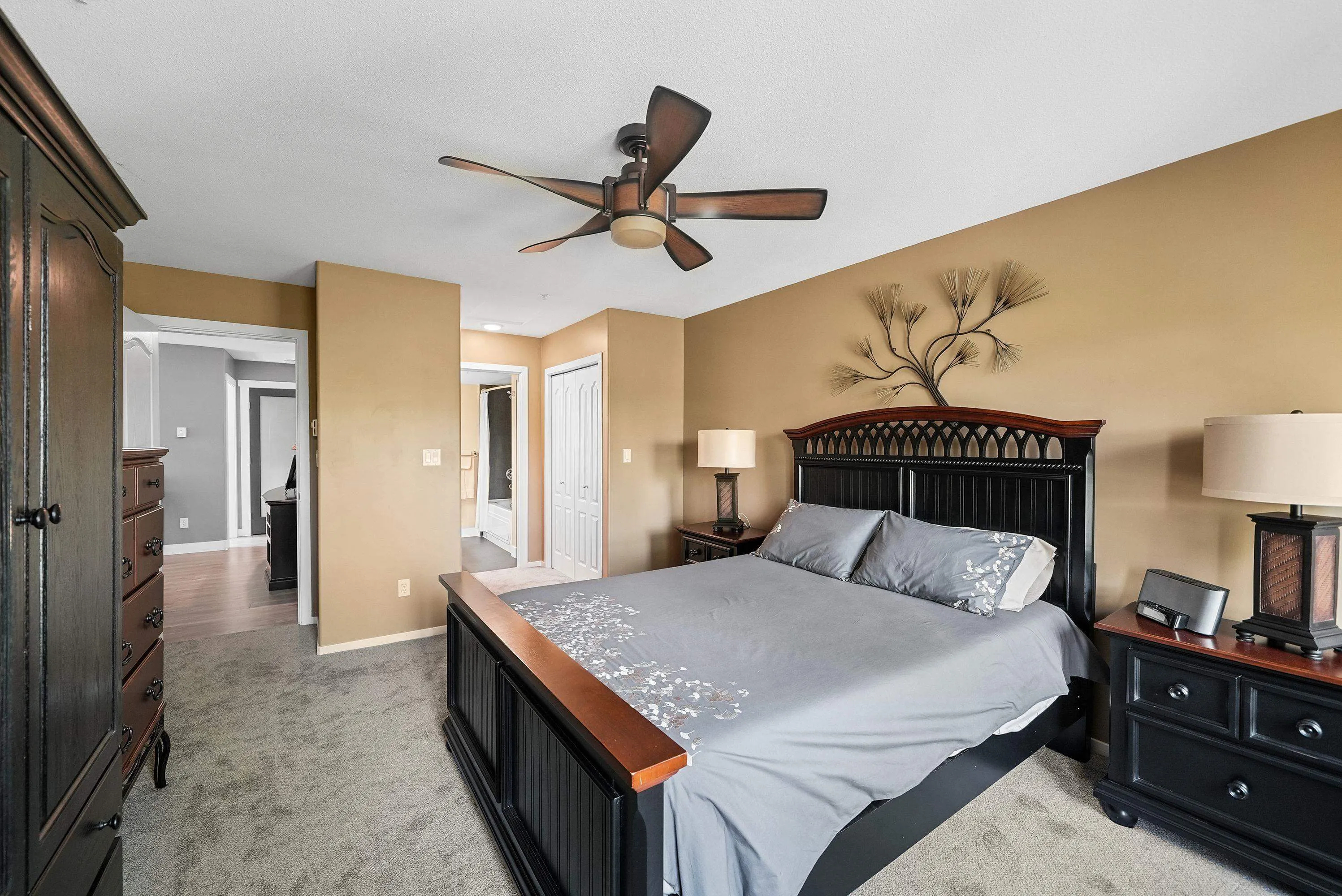 22022 49 Avenue #406