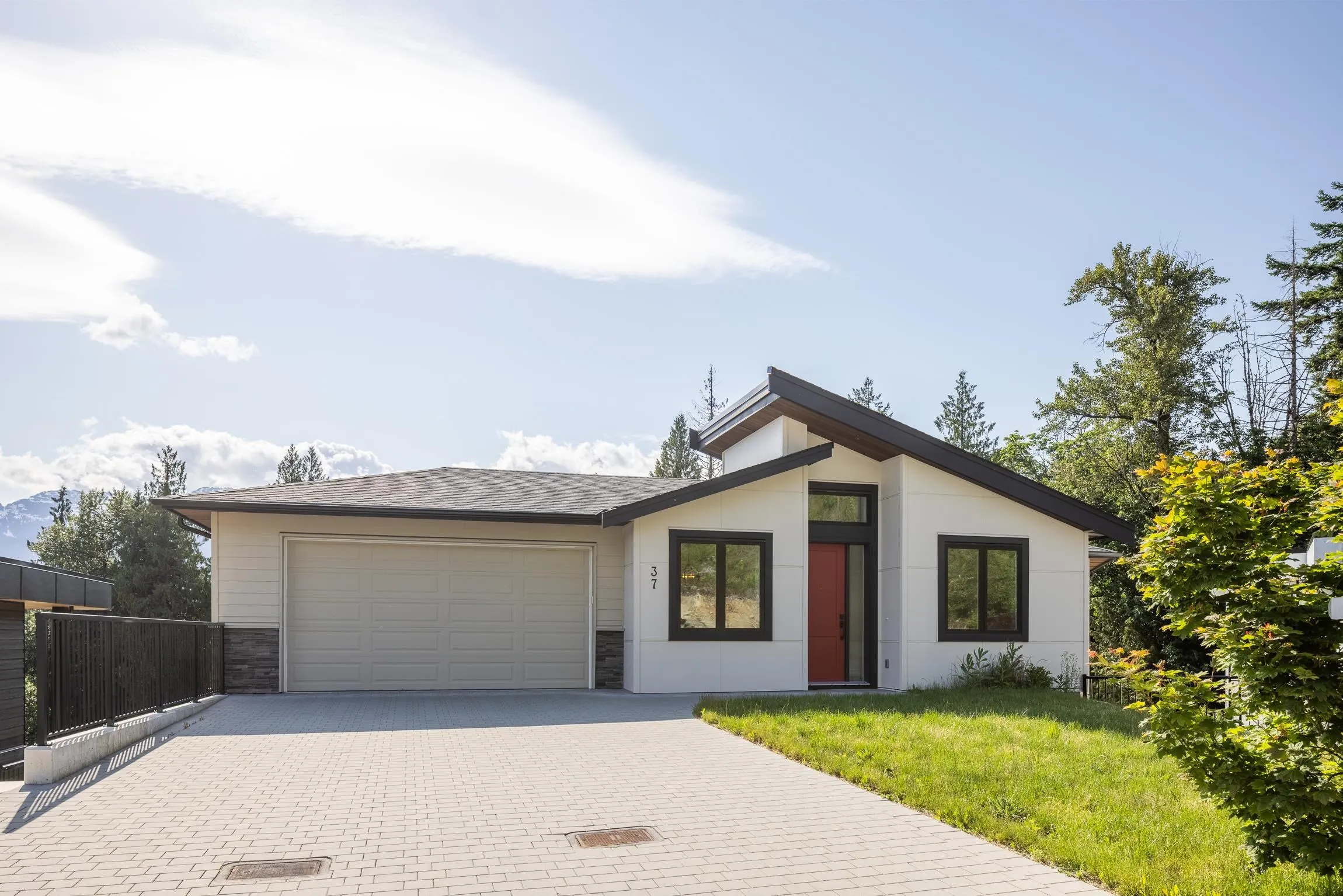 3385 Mamquam Road #37