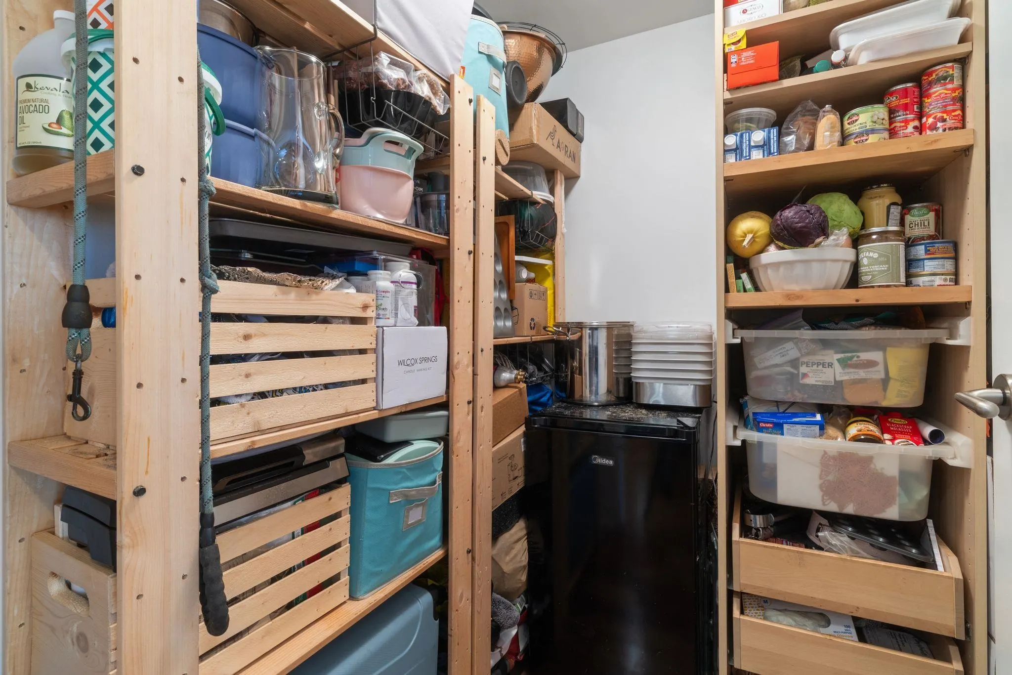 2228 W Broadway #608