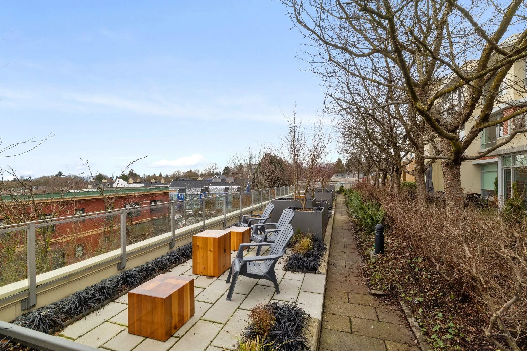 2228 W Broadway #608