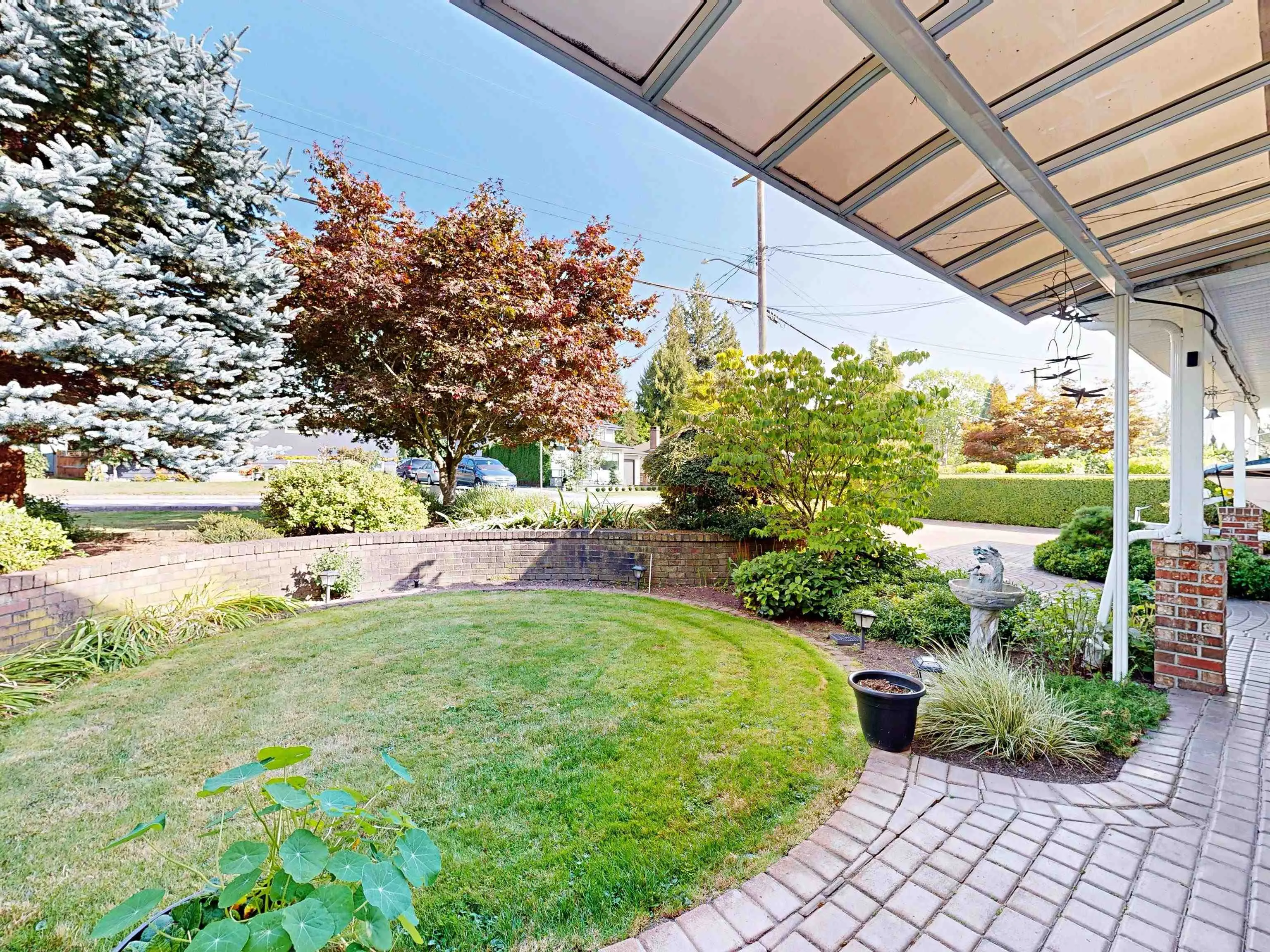 901 Dundonald Drive