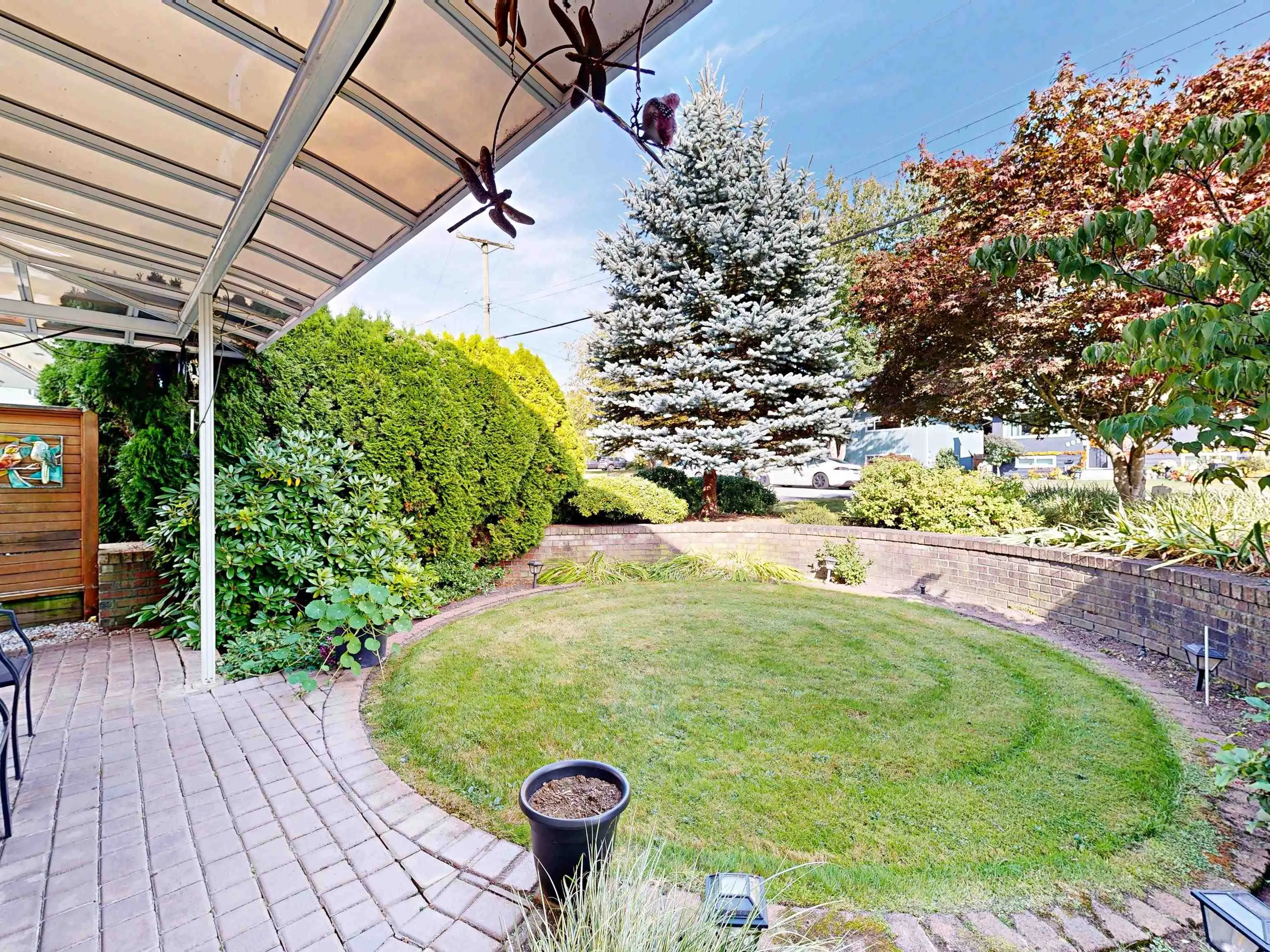 901 Dundonald Drive