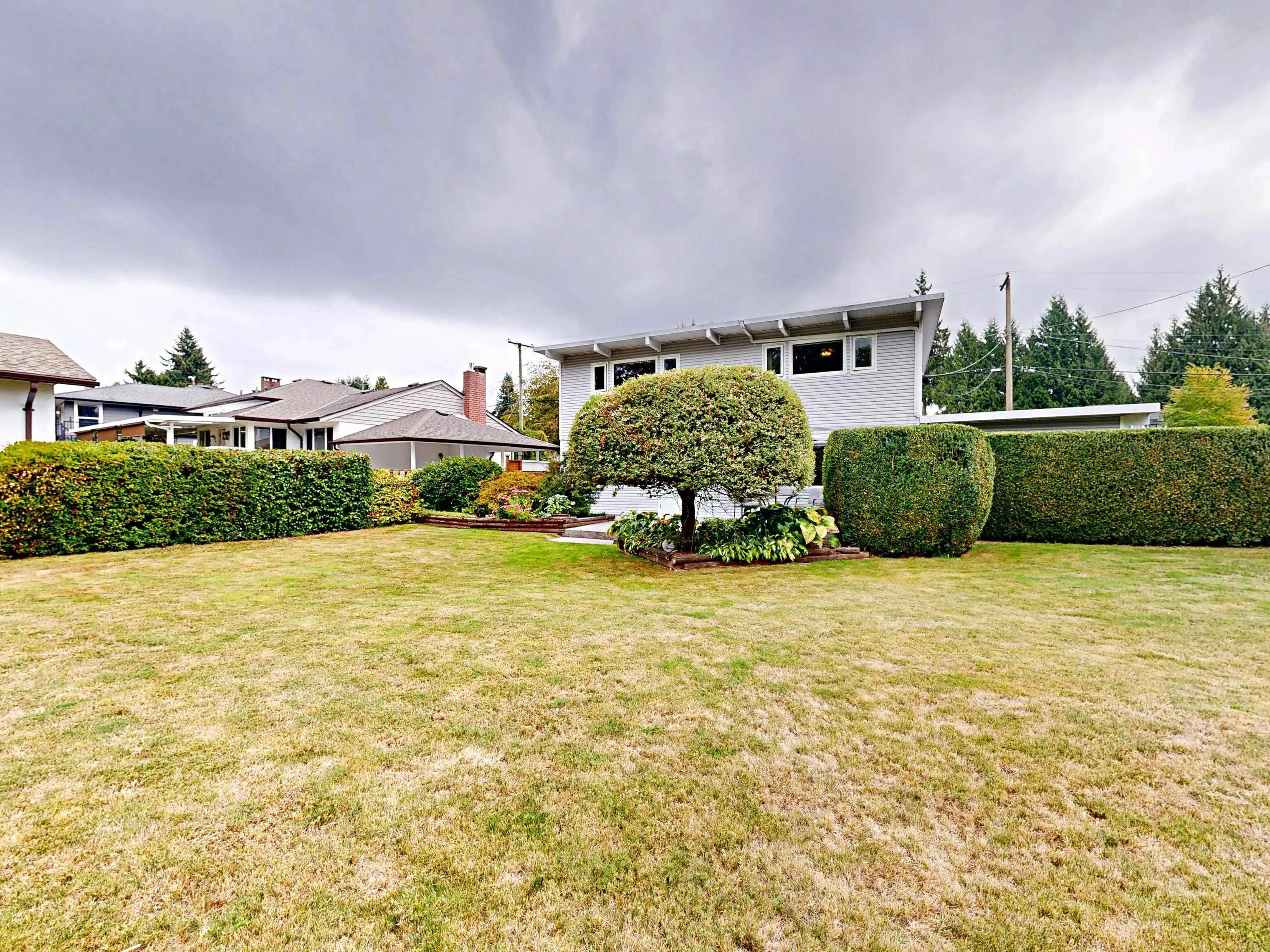 901 Dundonald Drive