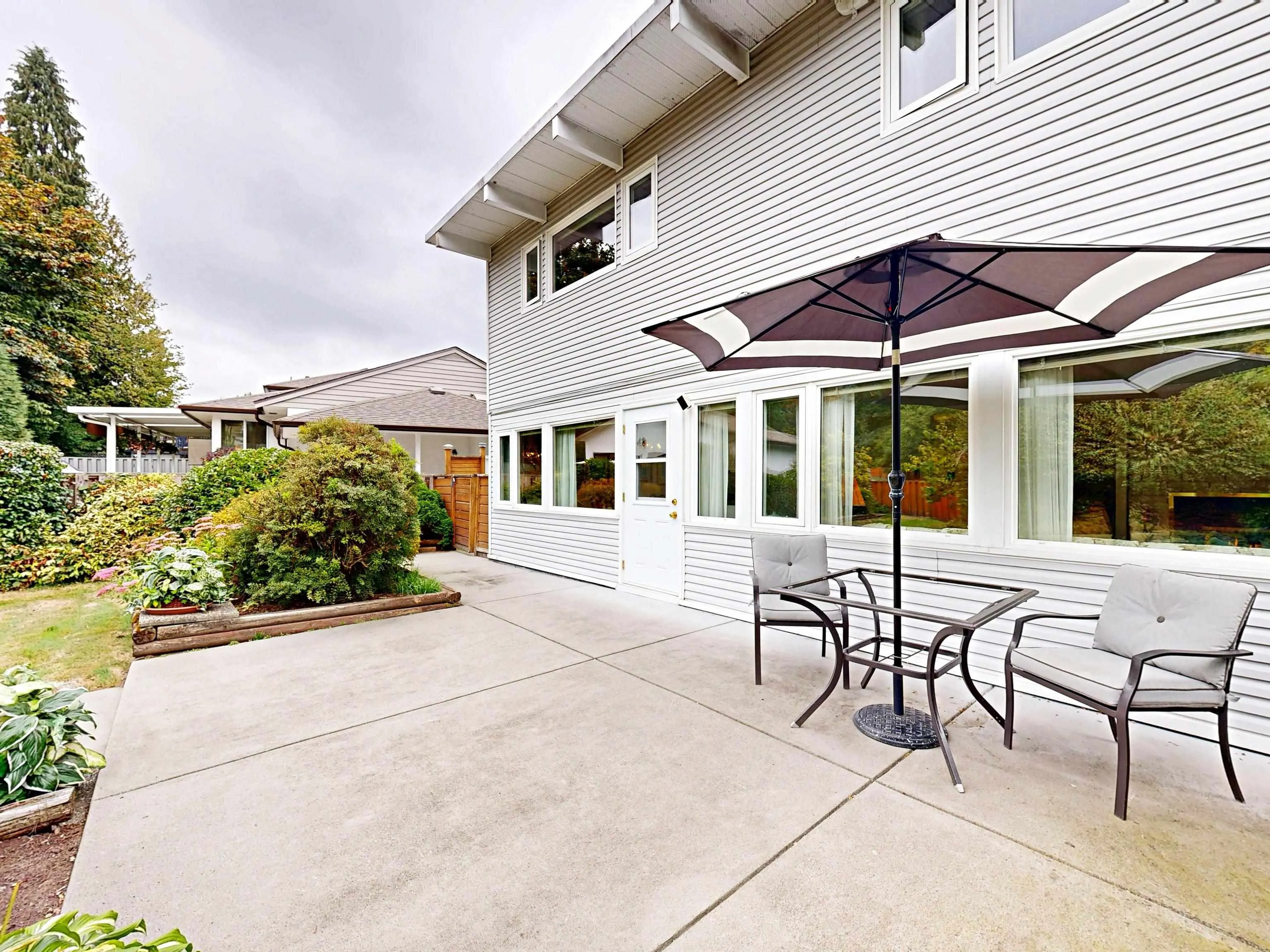 901 Dundonald Drive