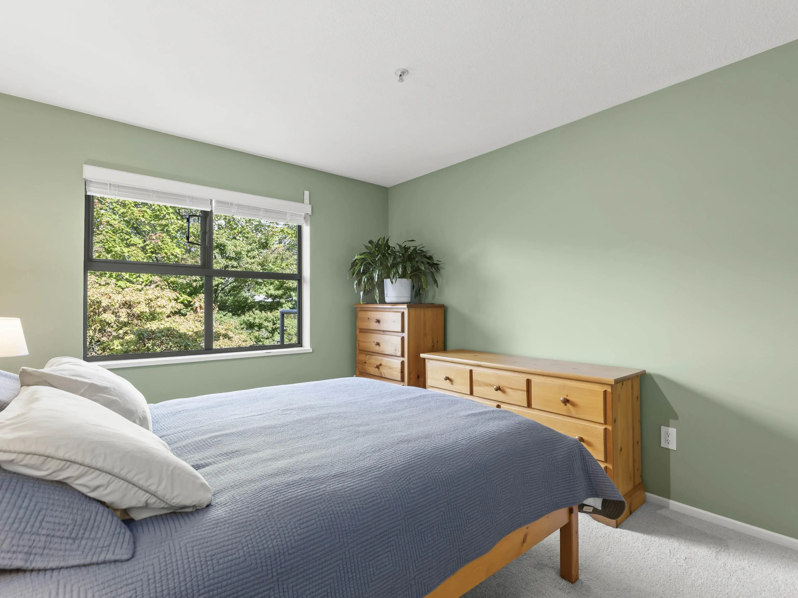 225 Newport Drive #408