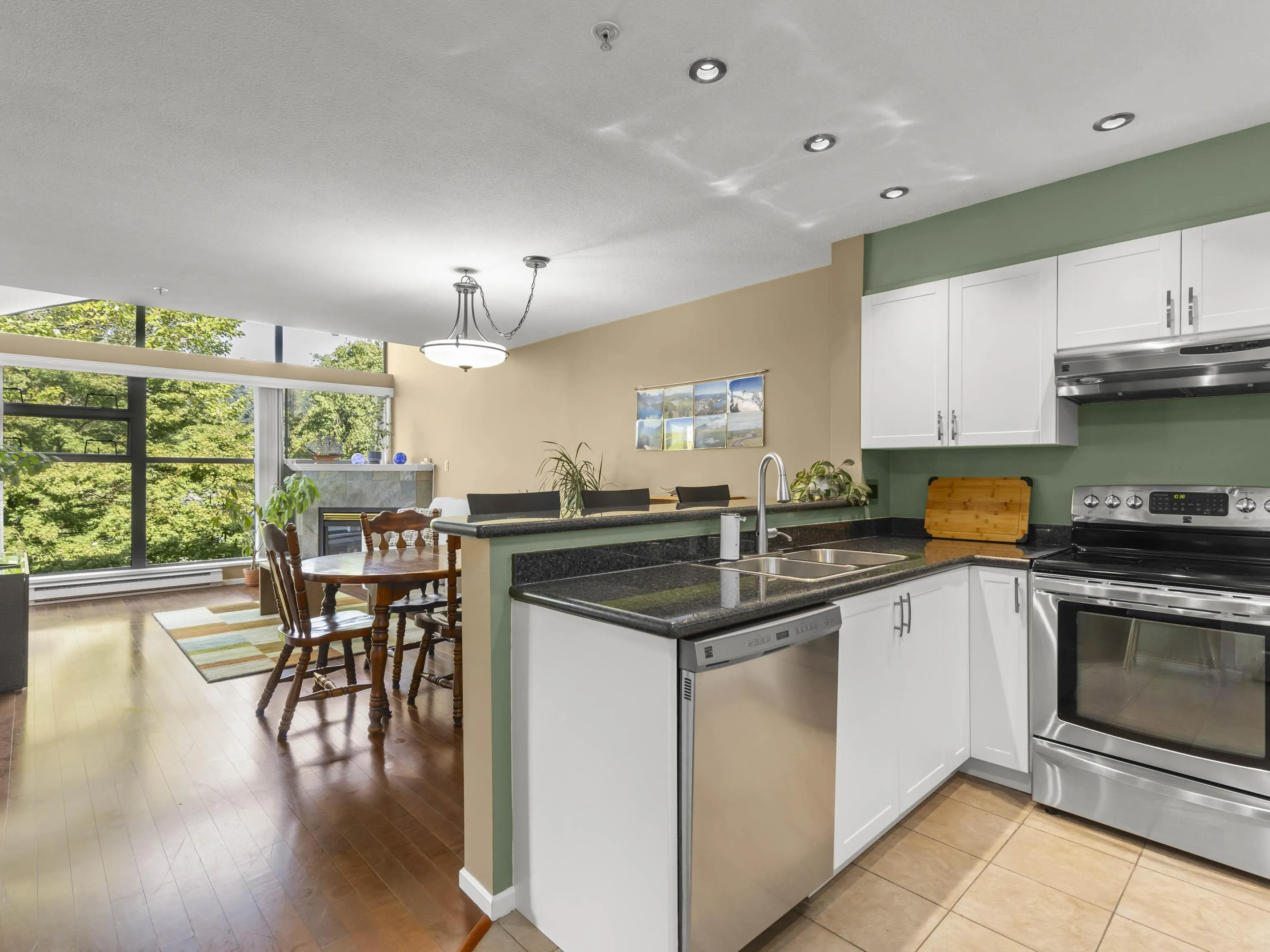 225 Newport Drive #408