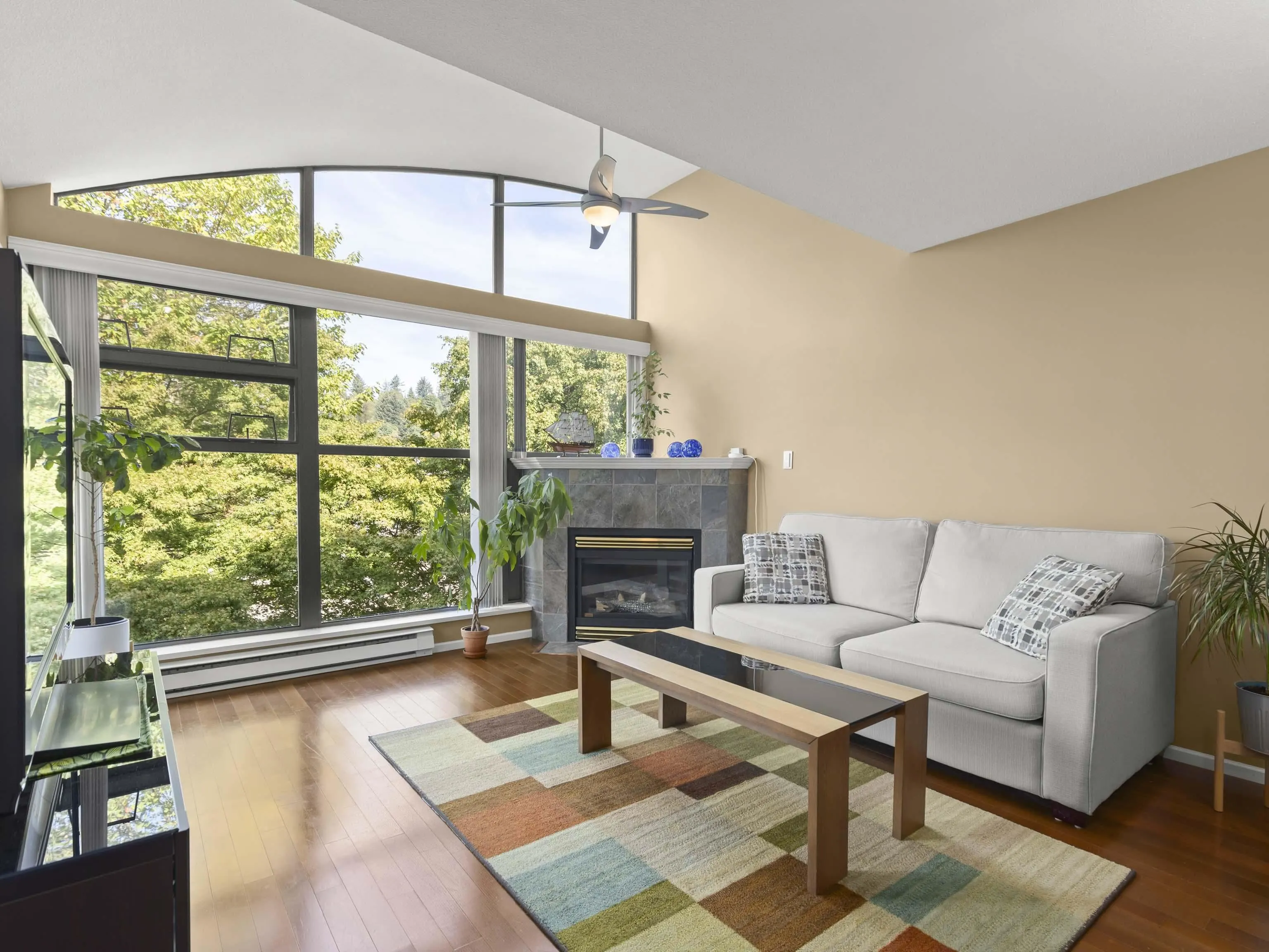 225 Newport Drive #408