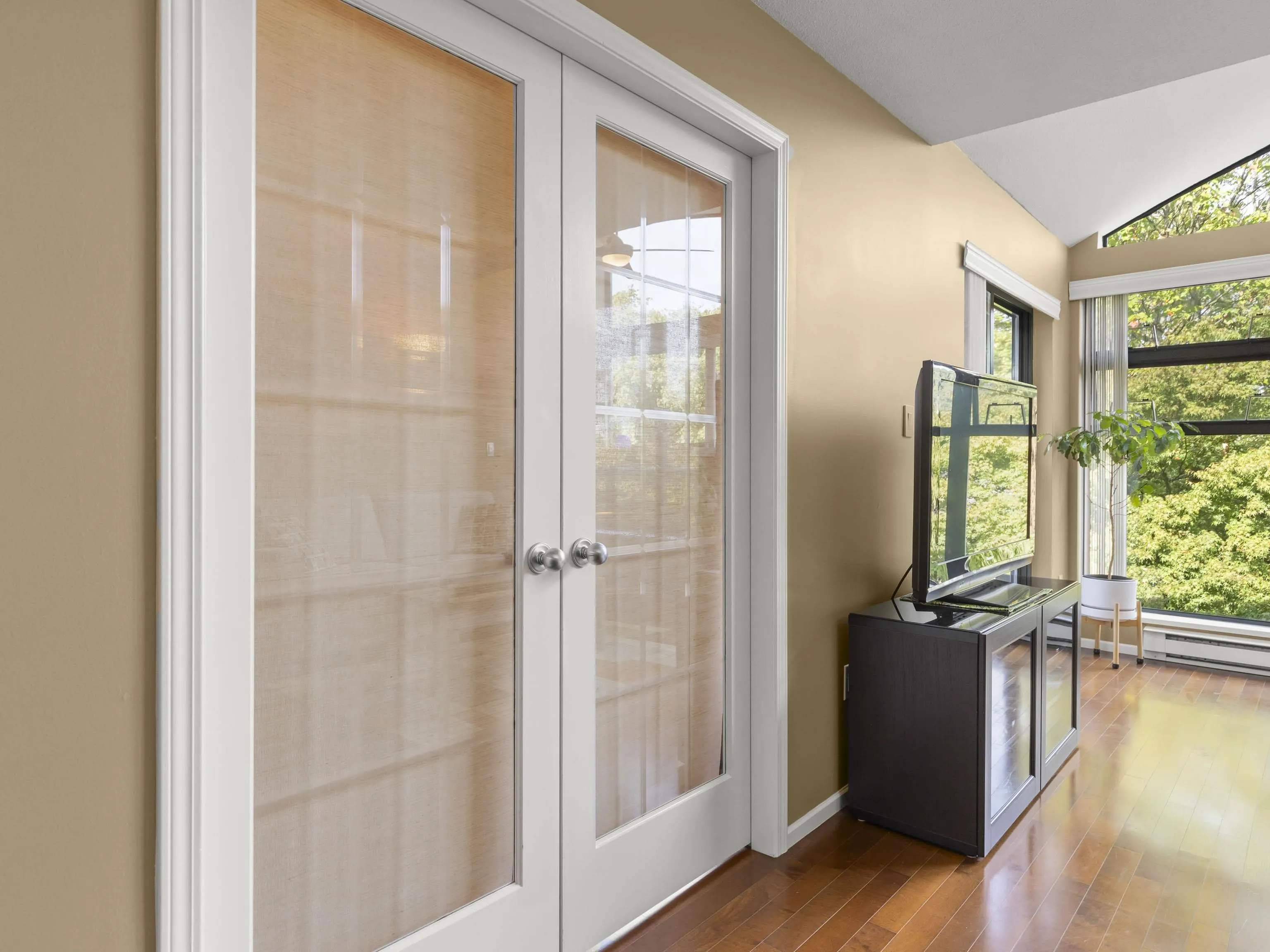 225 Newport Drive #408