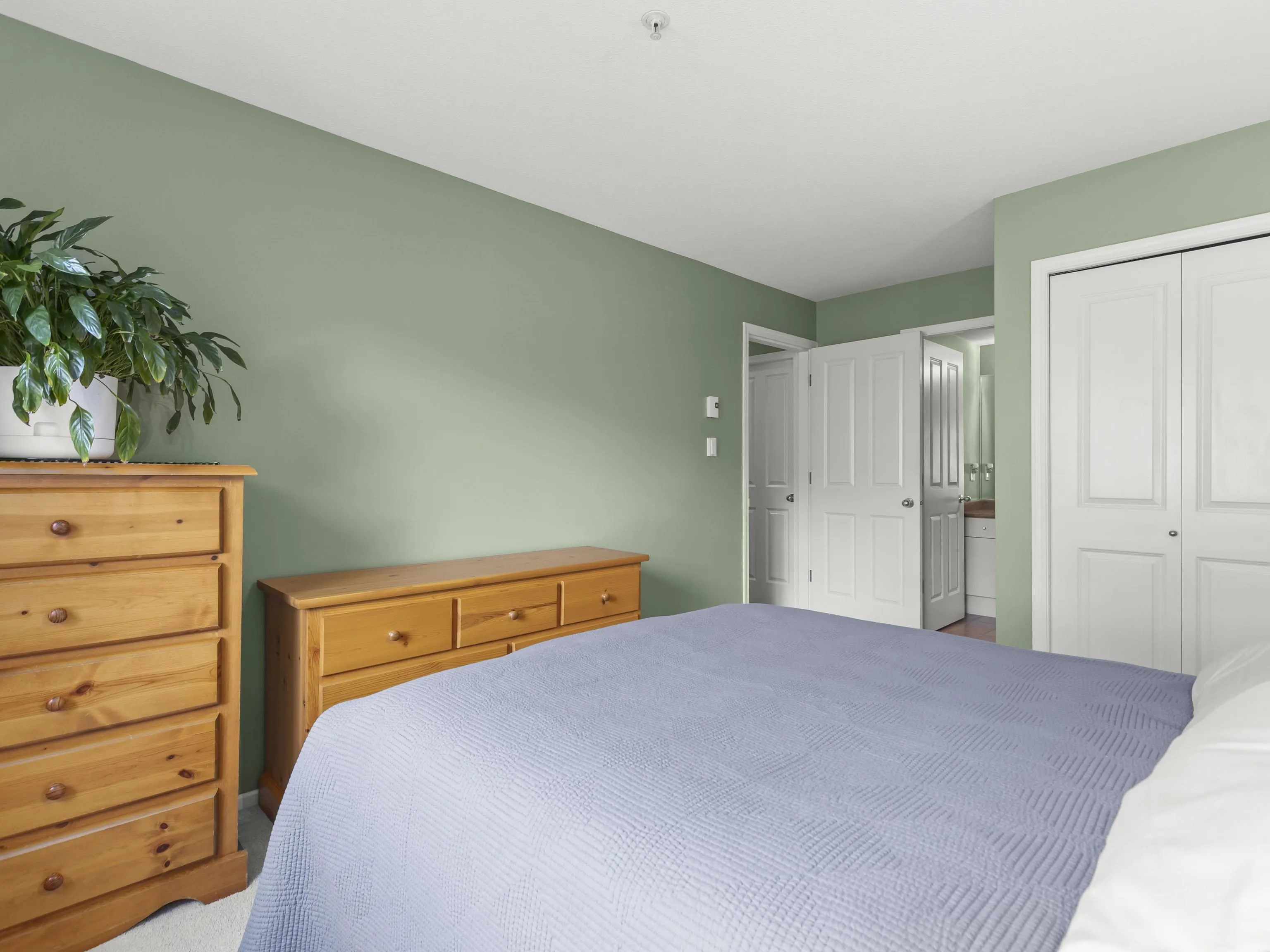 225 Newport Drive #408