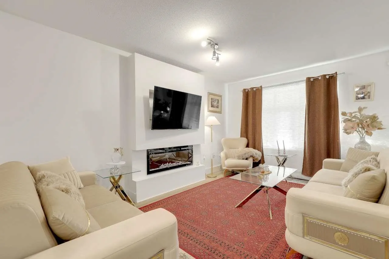 16177 83 Avenue #110