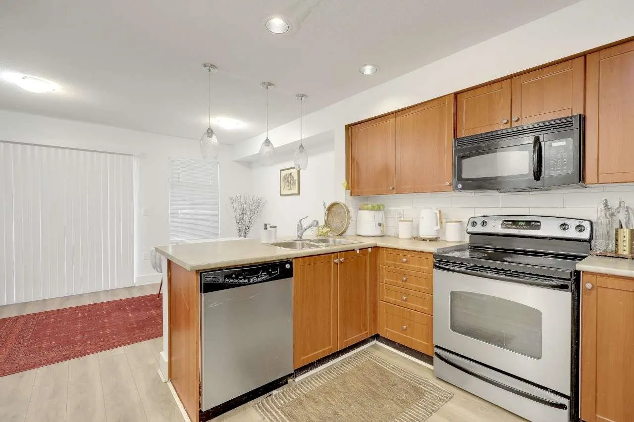16177 83 Avenue #110