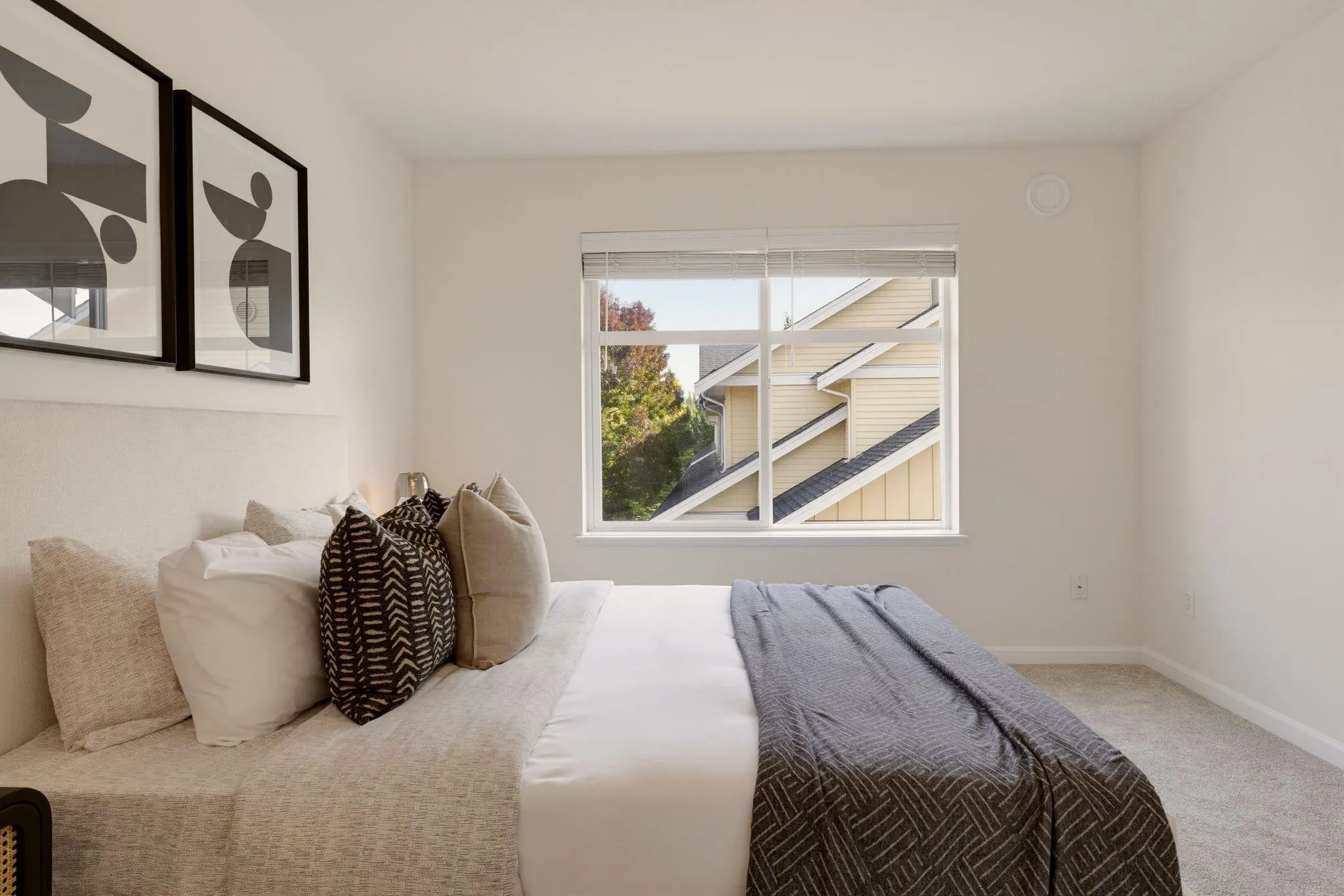 935 Ewen Avenue #79