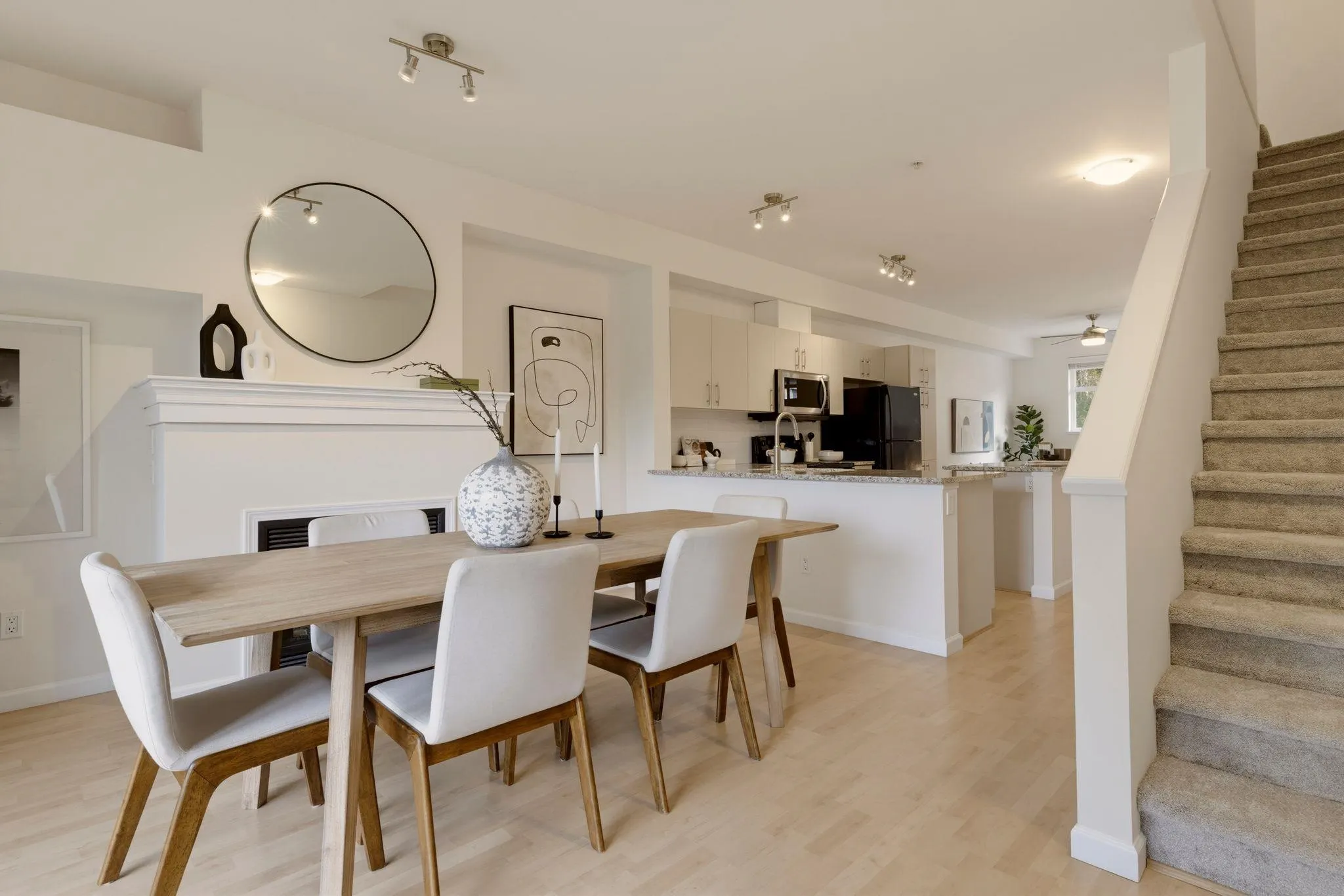 935 Ewen Avenue #79