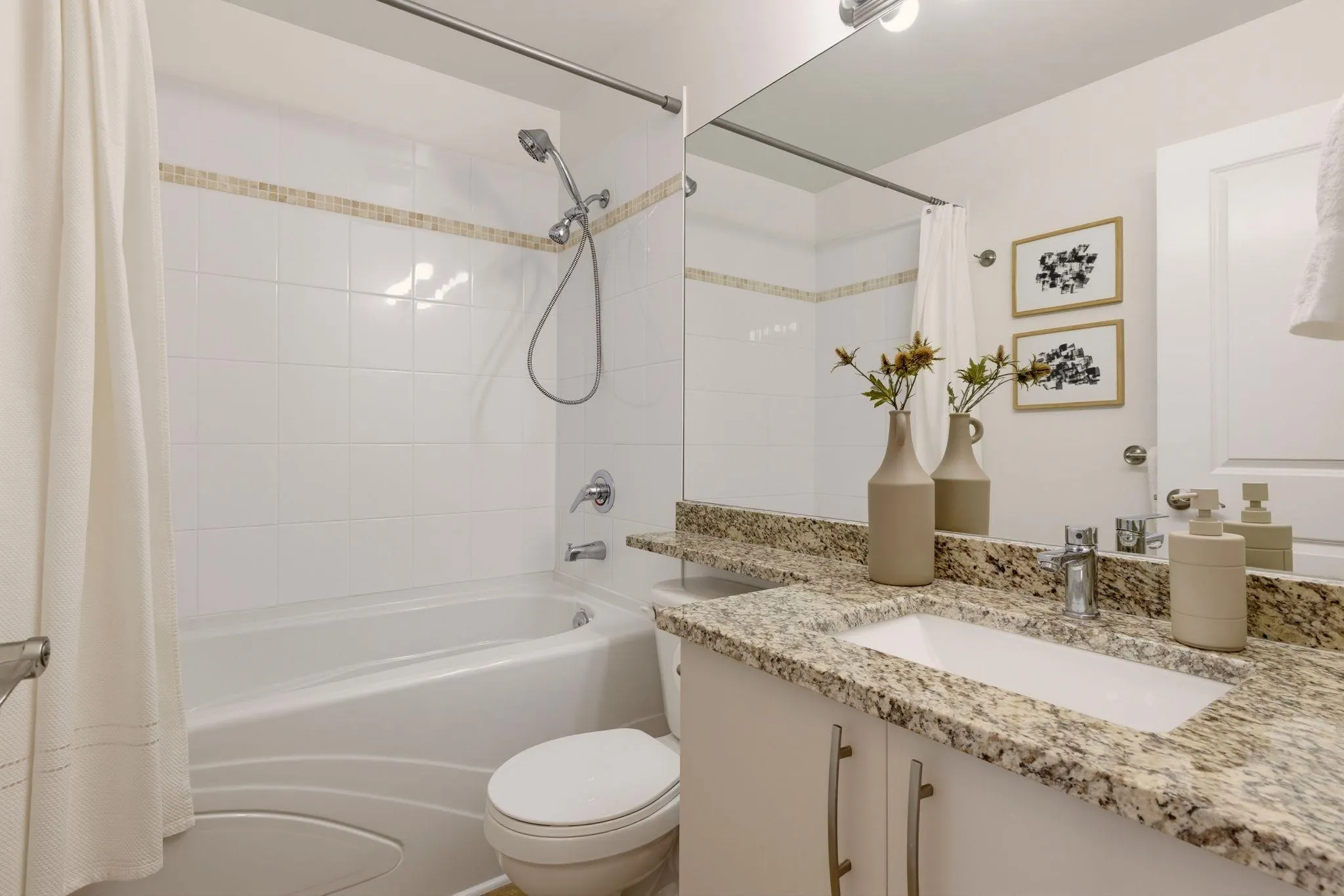 935 Ewen Avenue #79