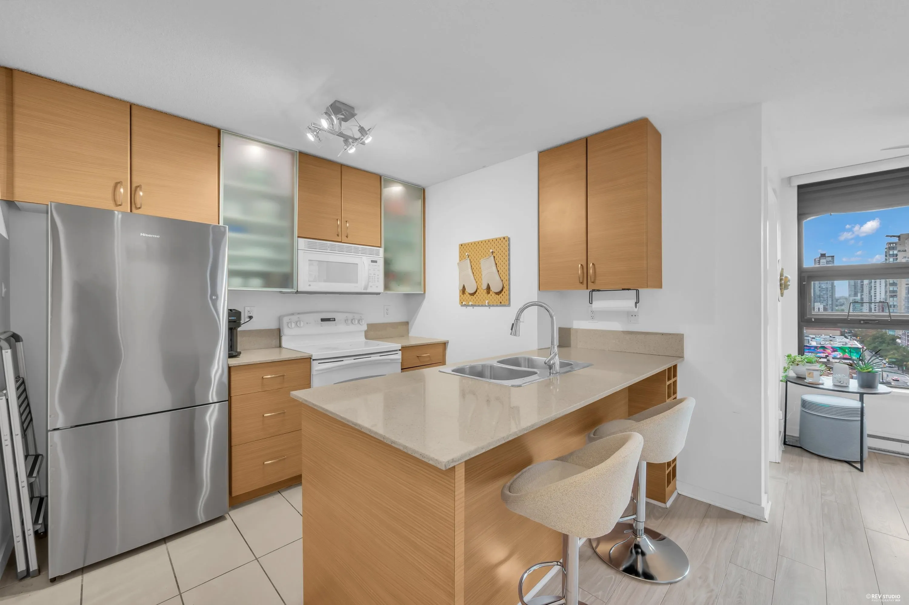 928 Homer Street #1401