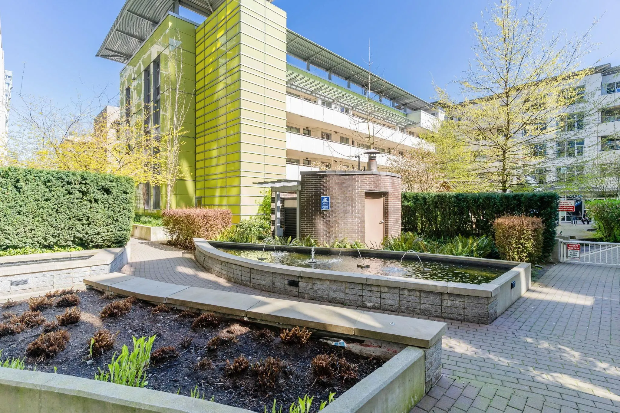181 W 1st Avenue #906