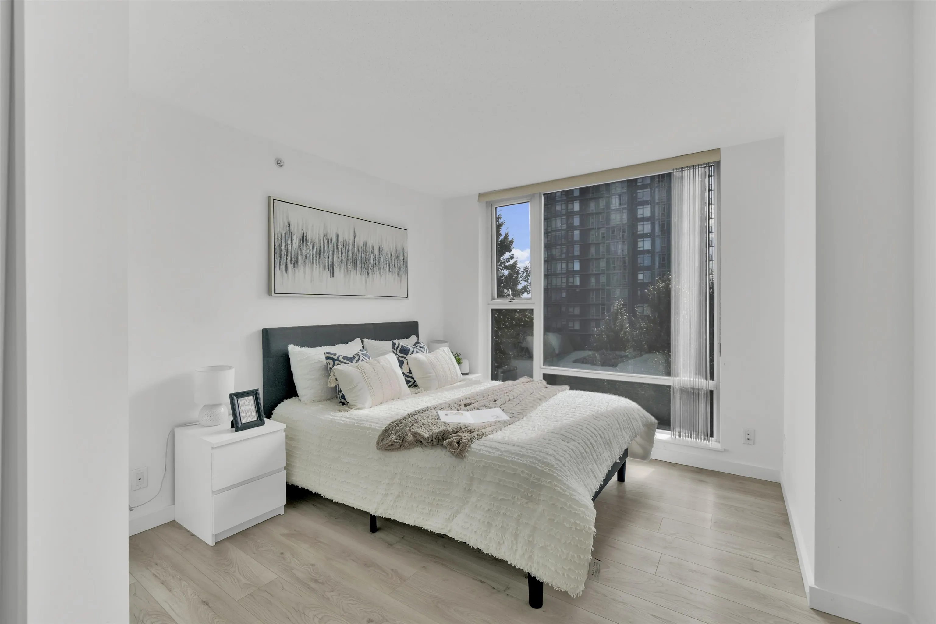 455 Beach Crescent #502