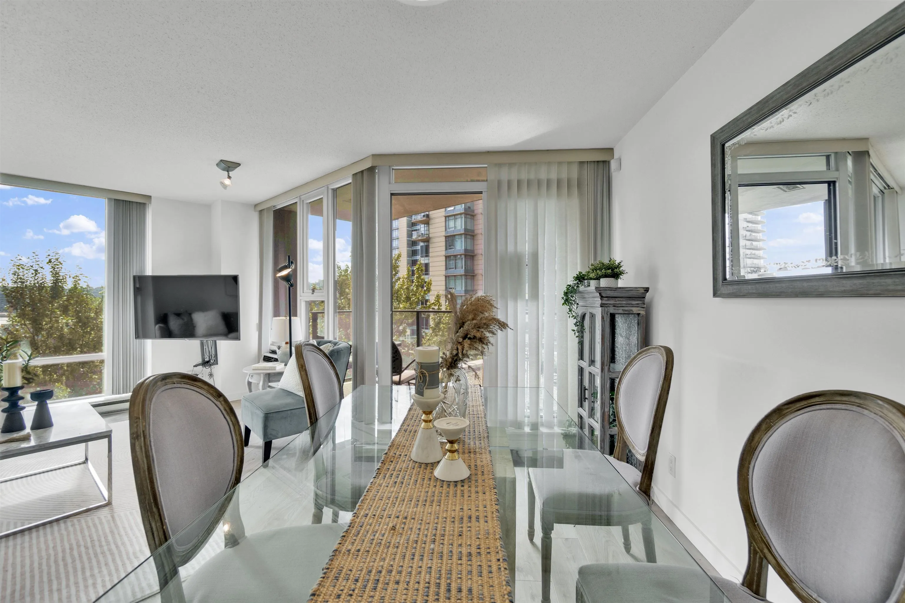 455 Beach Crescent #502