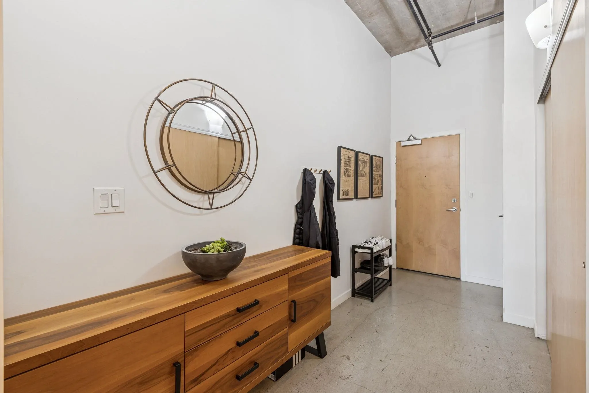 546 Beatty Street #206