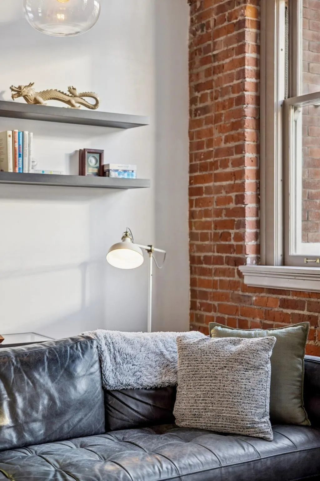 546 Beatty Street #206