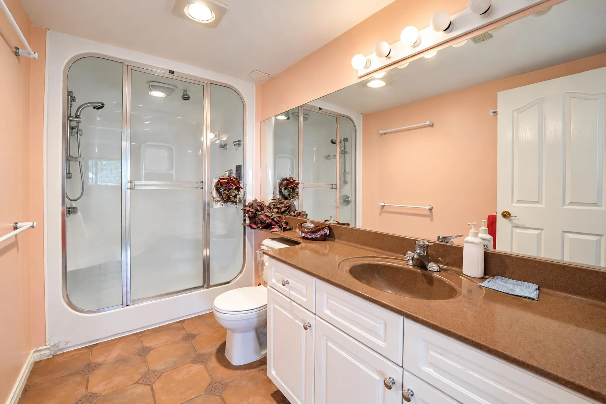 1683 Kingfisher Crescent
