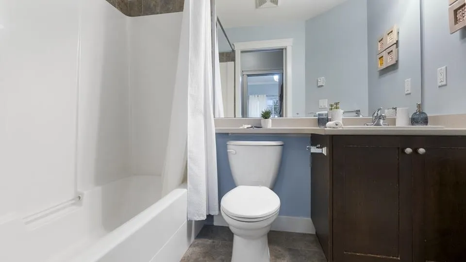 17712 57a Avenue #213