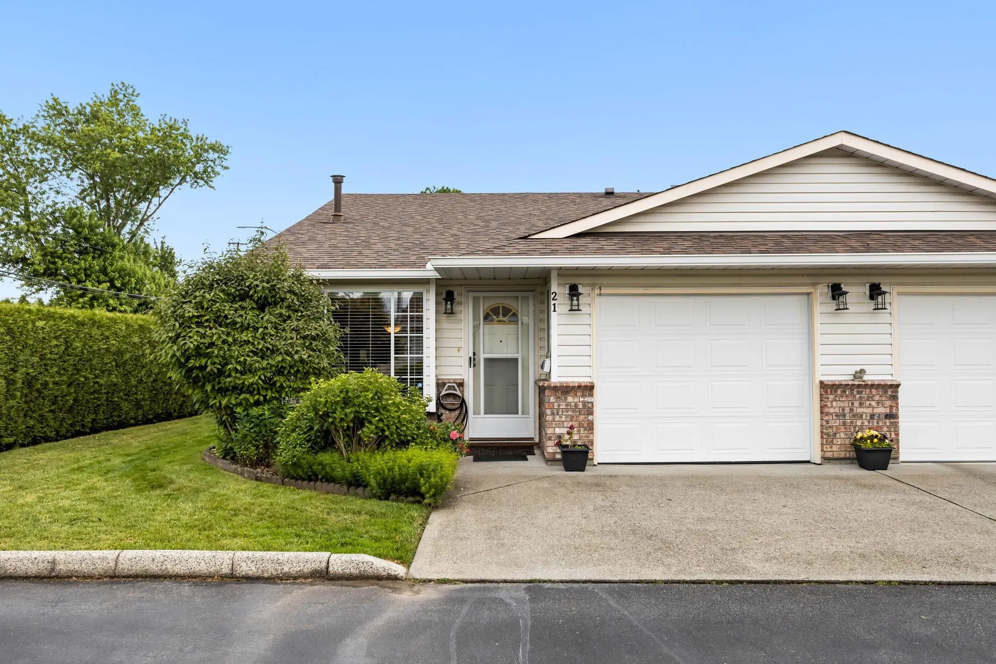 12276 189a Street #21