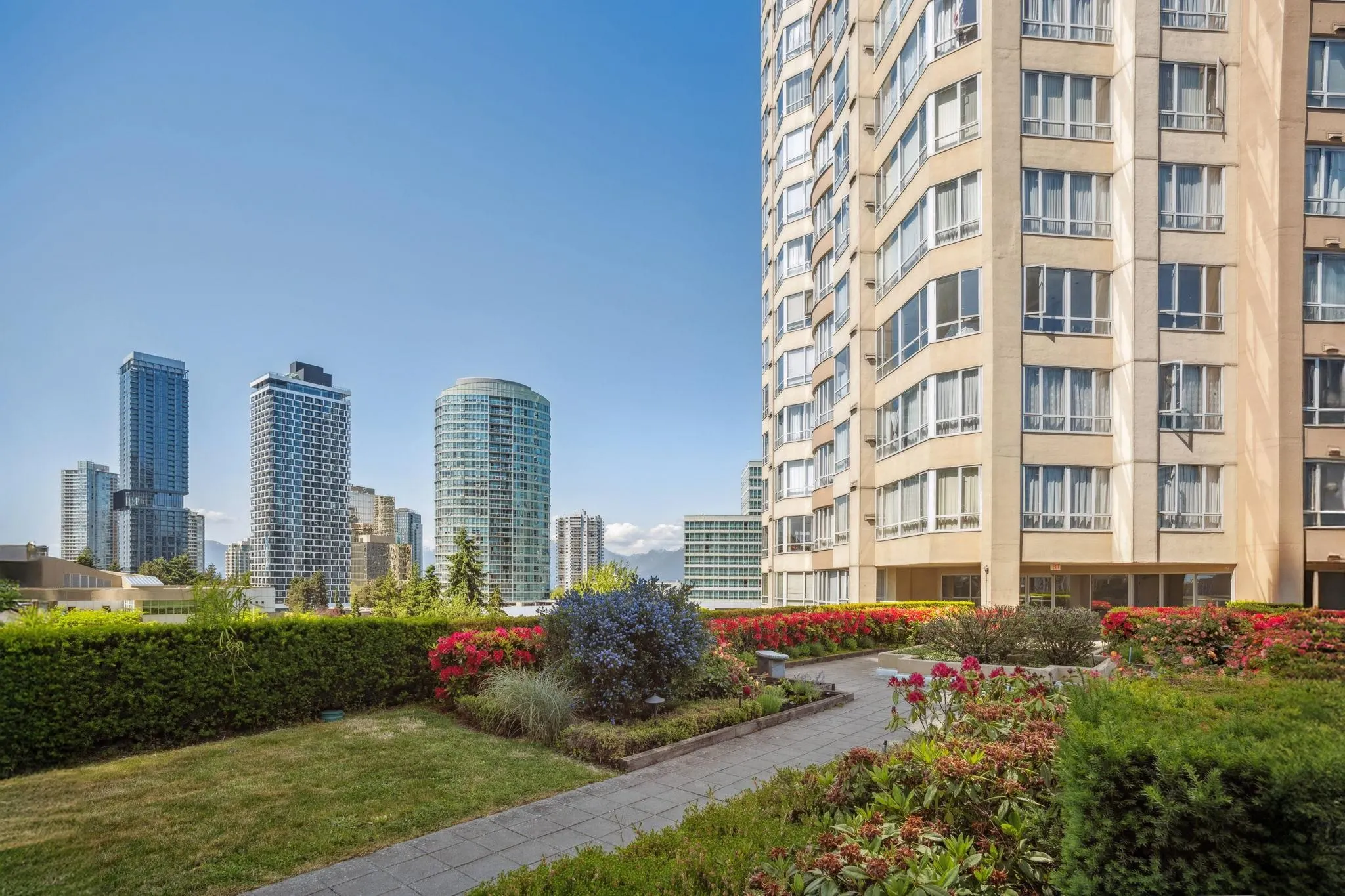 6240 Mckay Avenue #1705