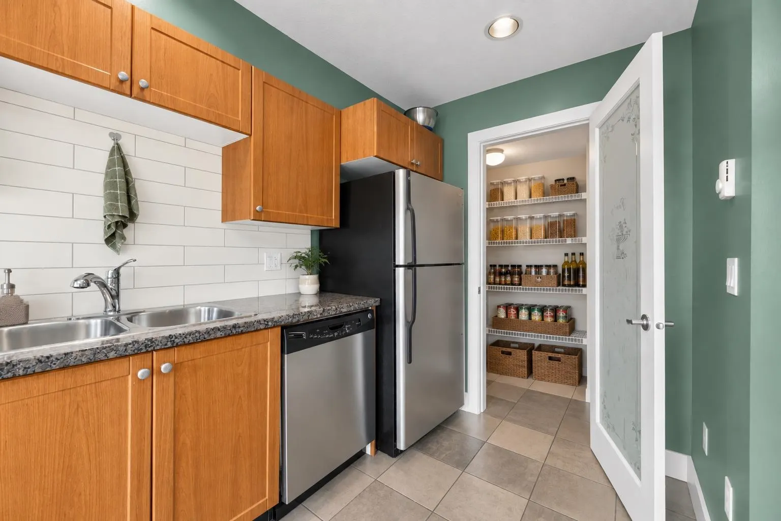 16177 83 Avenue #184