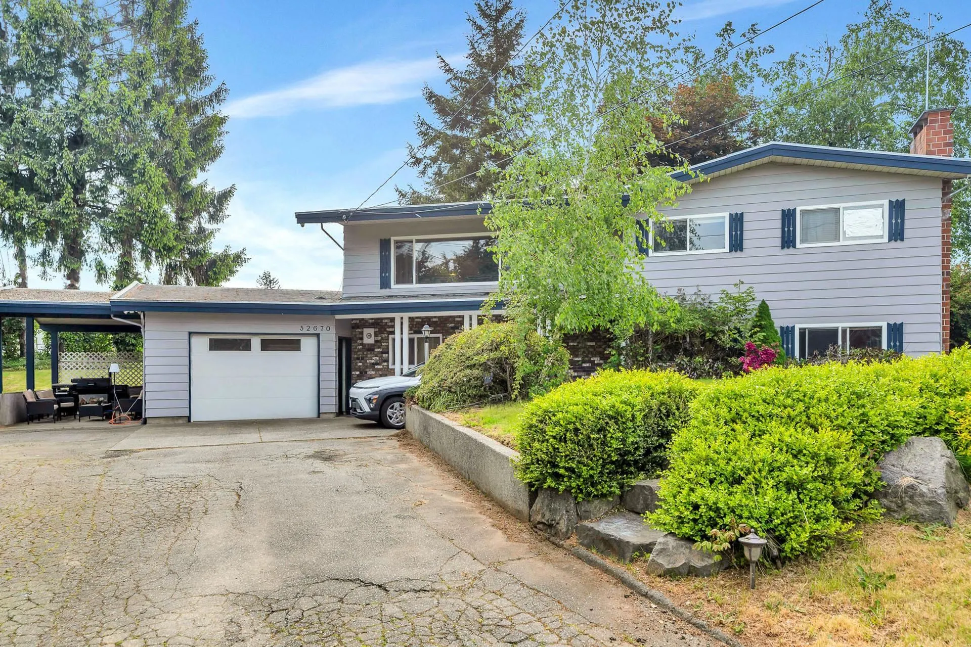 32670 Avalon Crescent