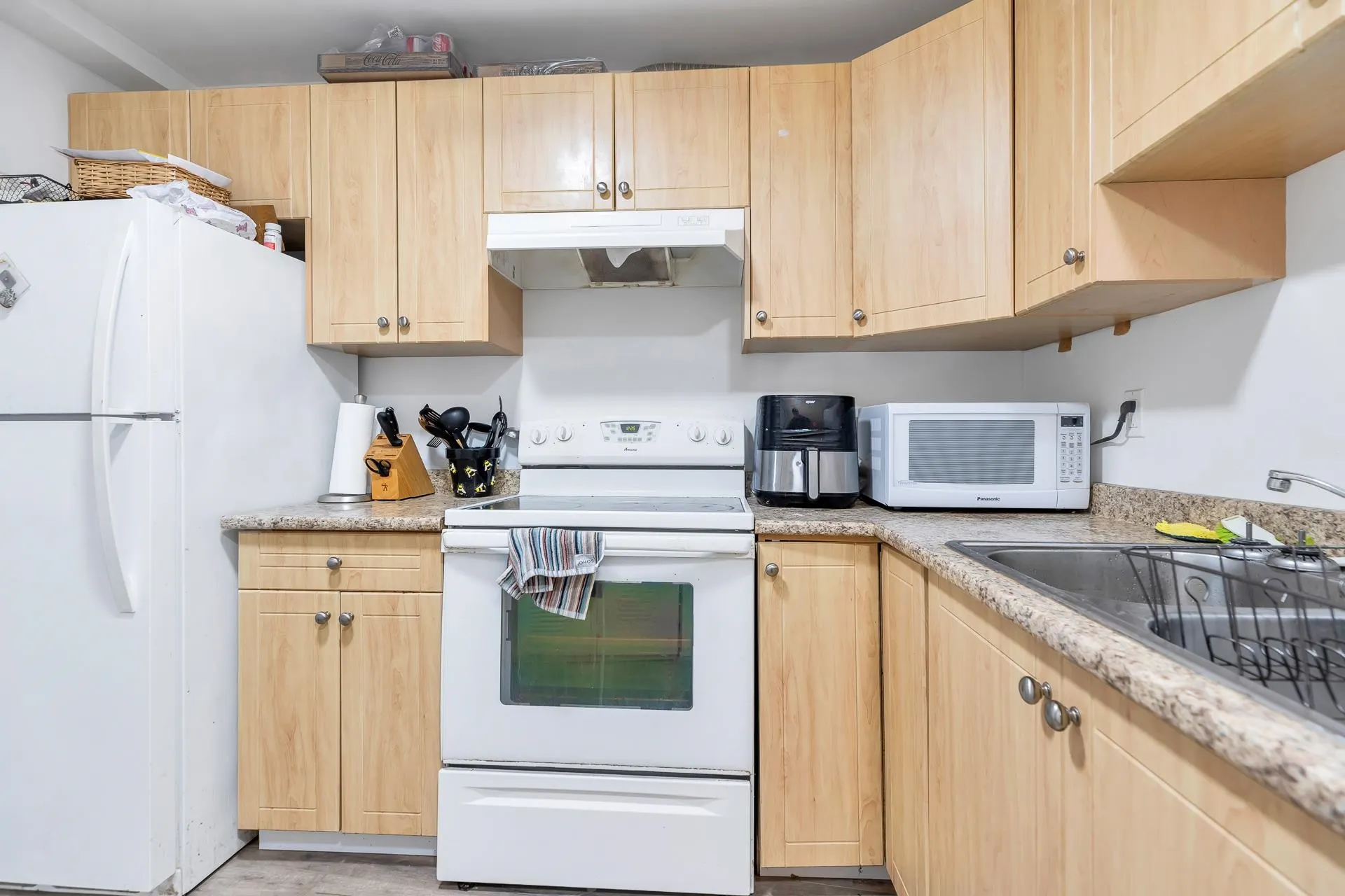 32670 Avalon Crescent