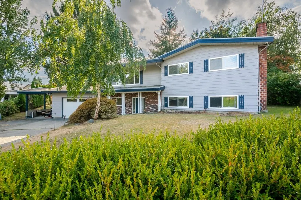 32670 Avalon Crescent