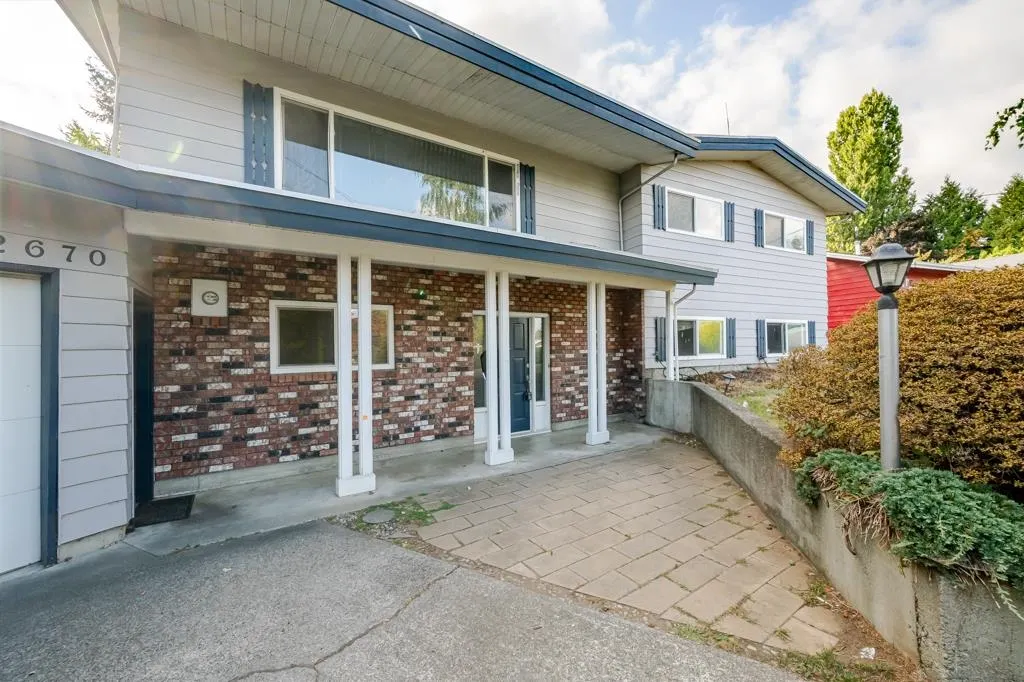 32670 Avalon Crescent