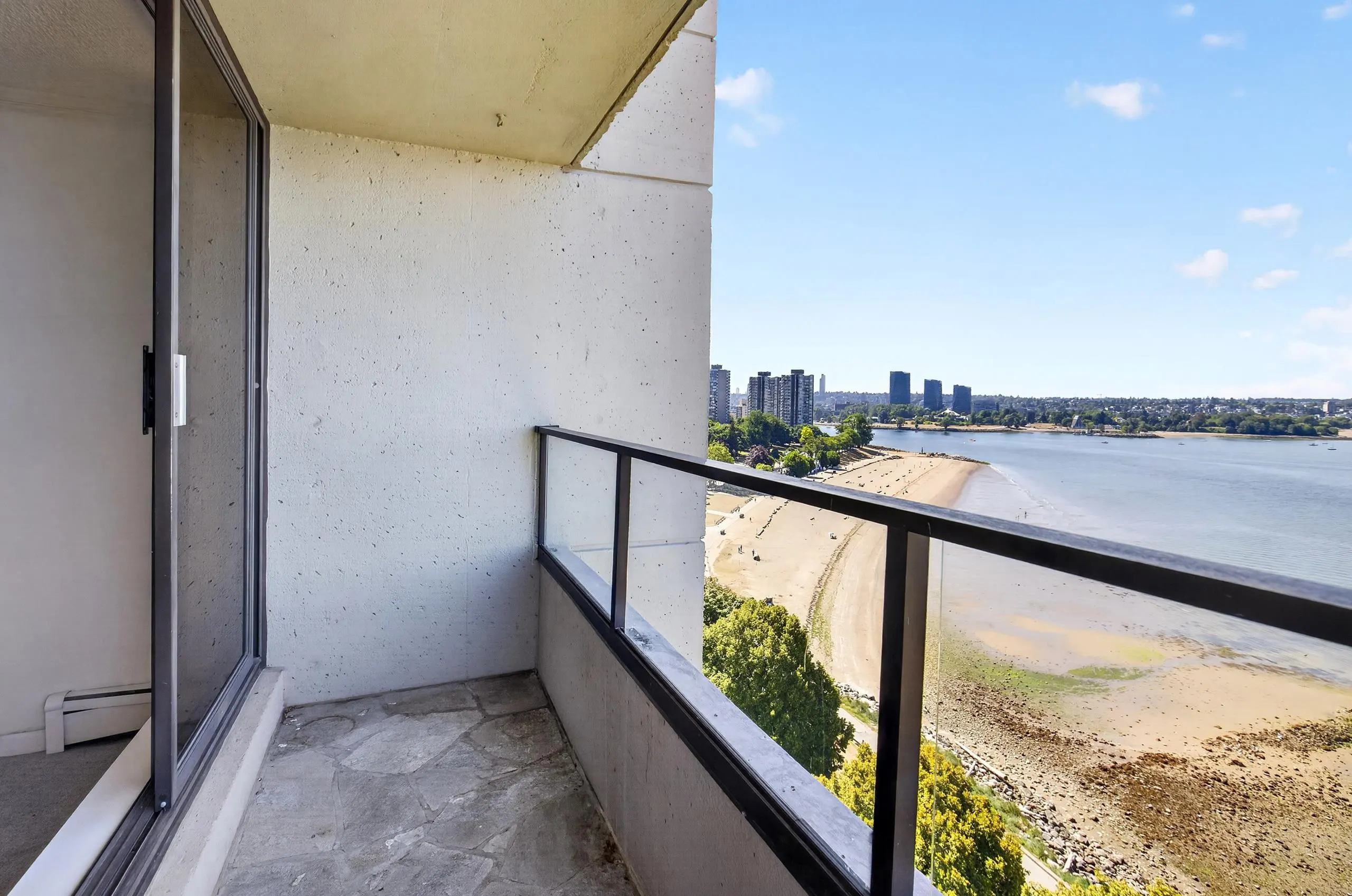 1995 Beach Avenue #1402