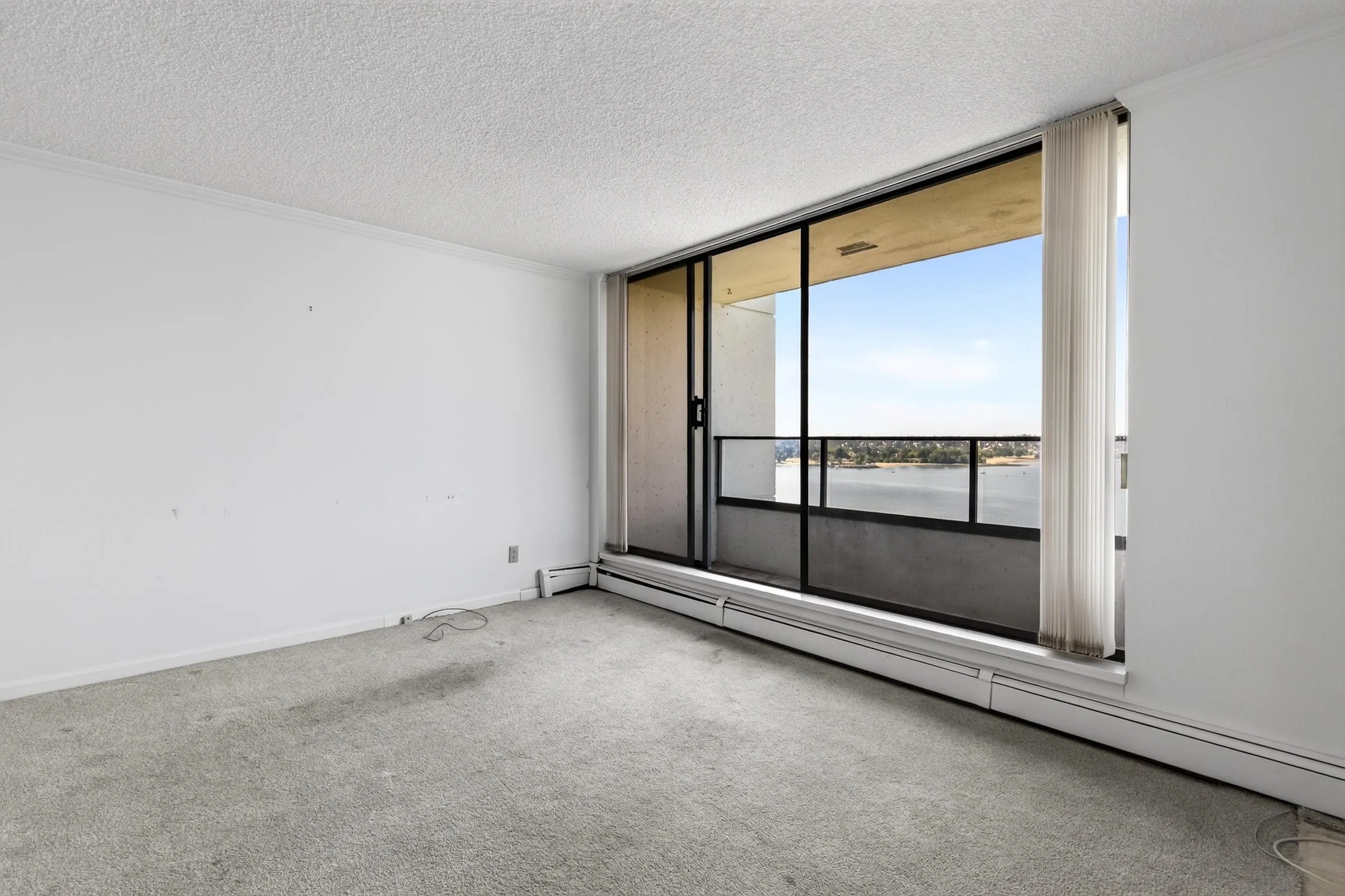 1995 Beach Avenue #1402