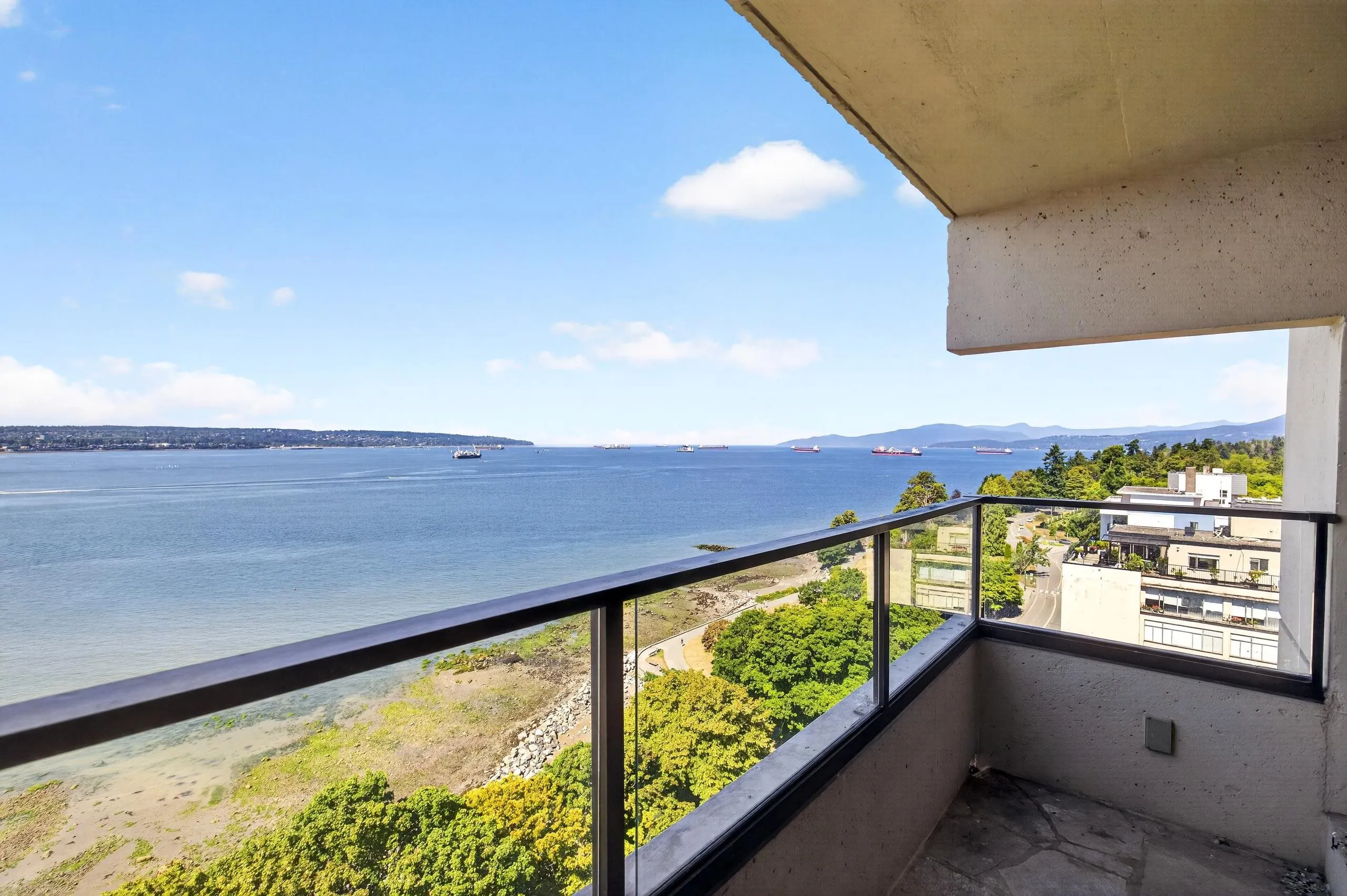 1995 Beach Avenue #1402