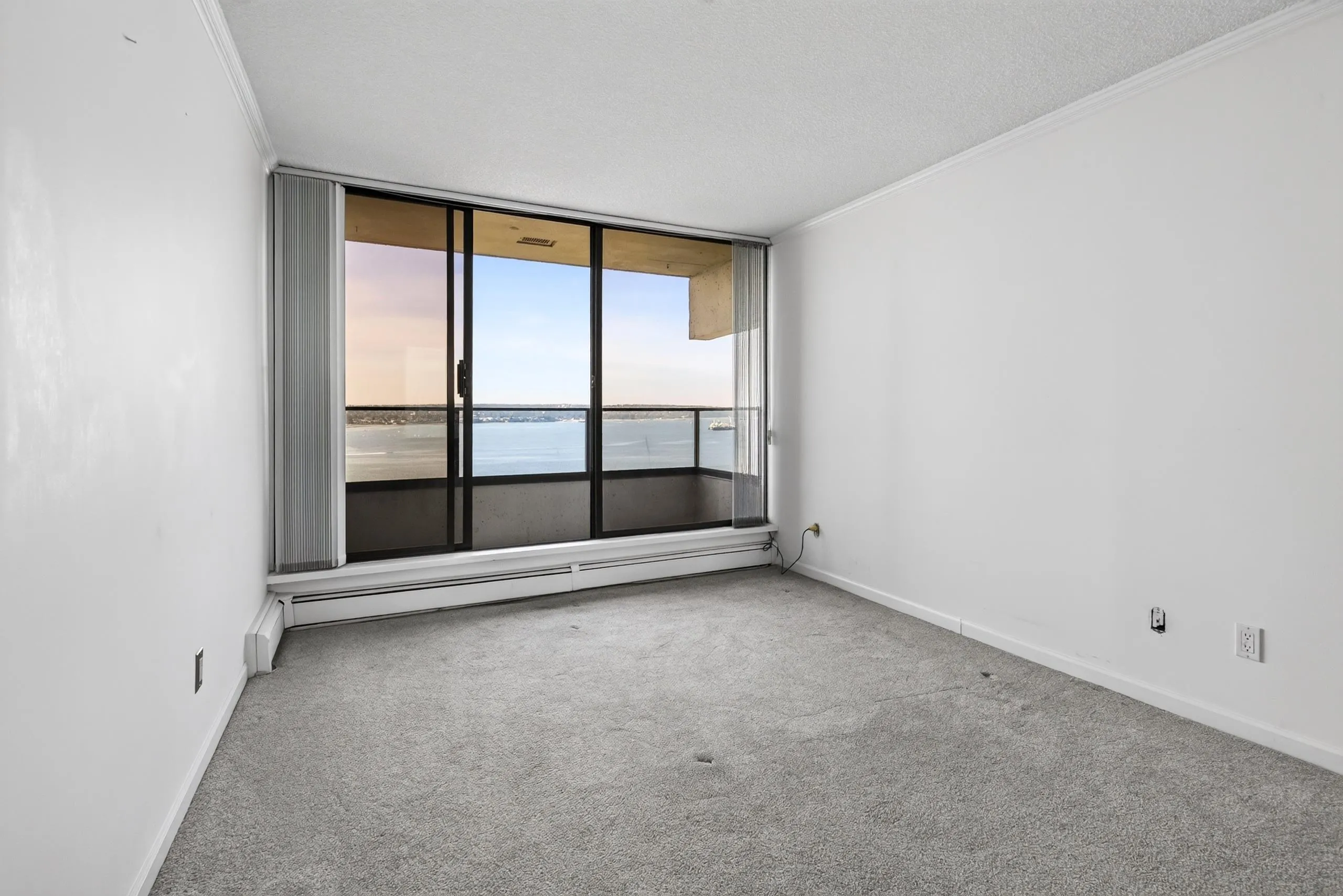 1995 Beach Avenue #1402