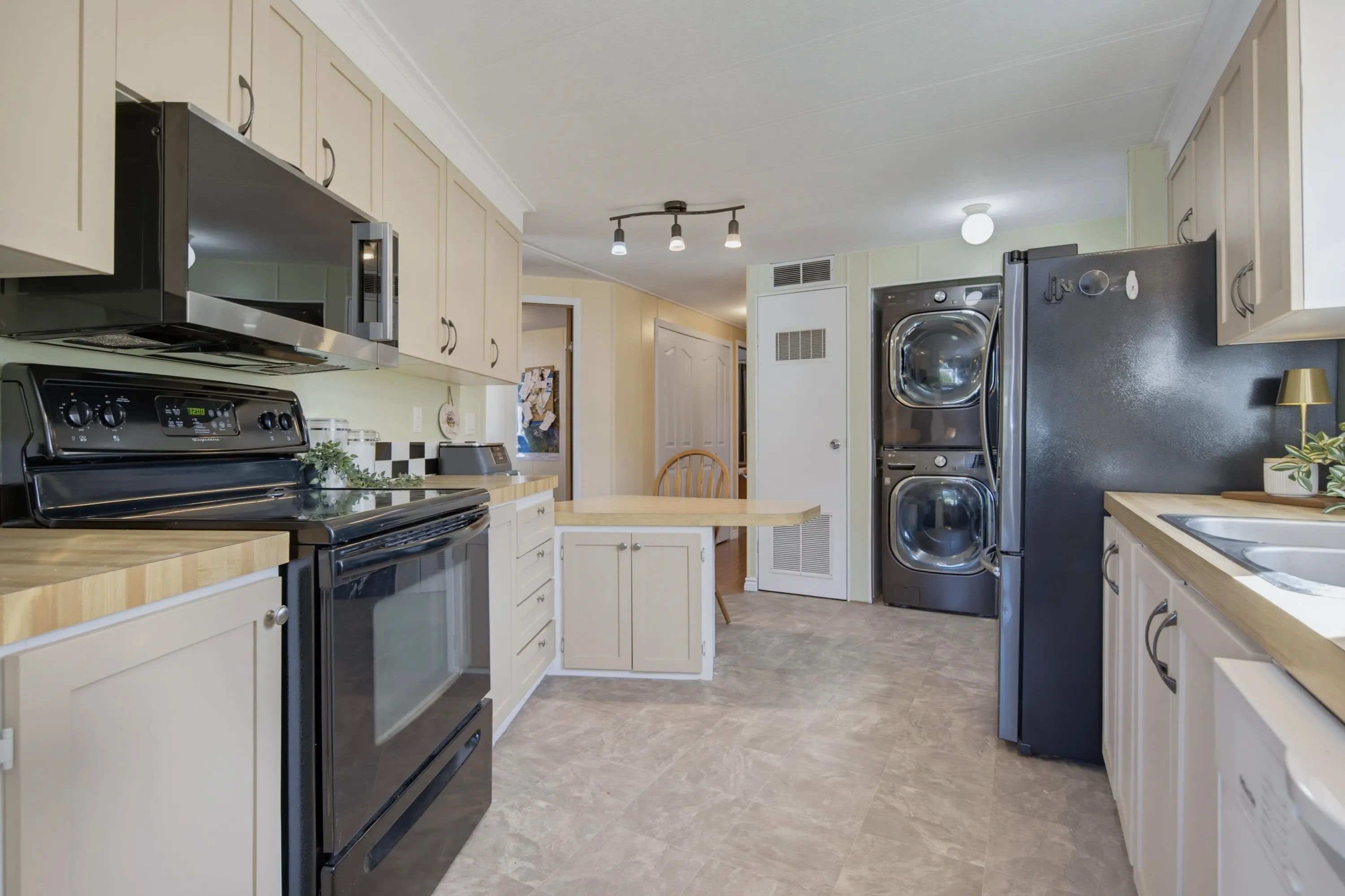 2270 196 Street #23