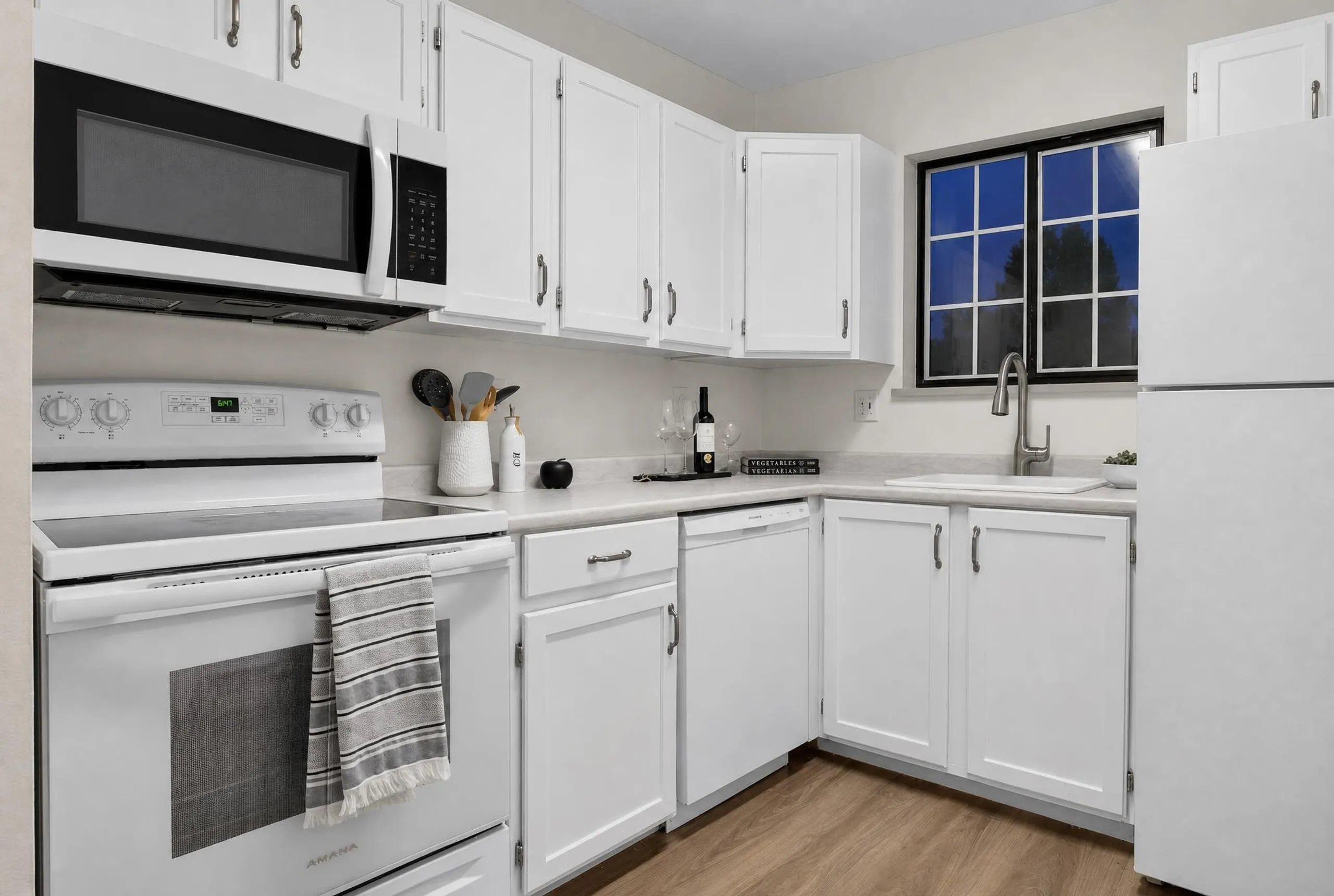 13819 100 Avenue #2114