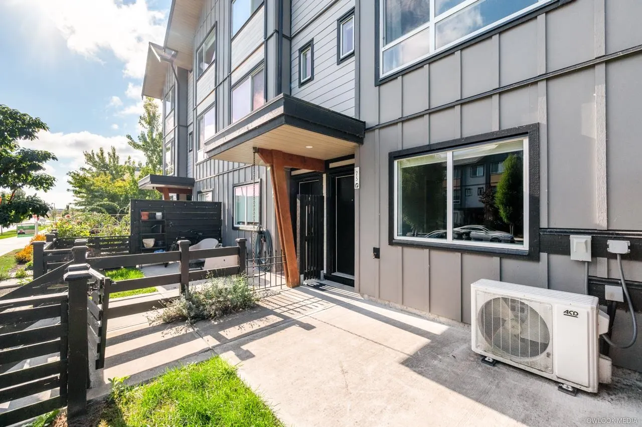 4408 Cormorant Way #25