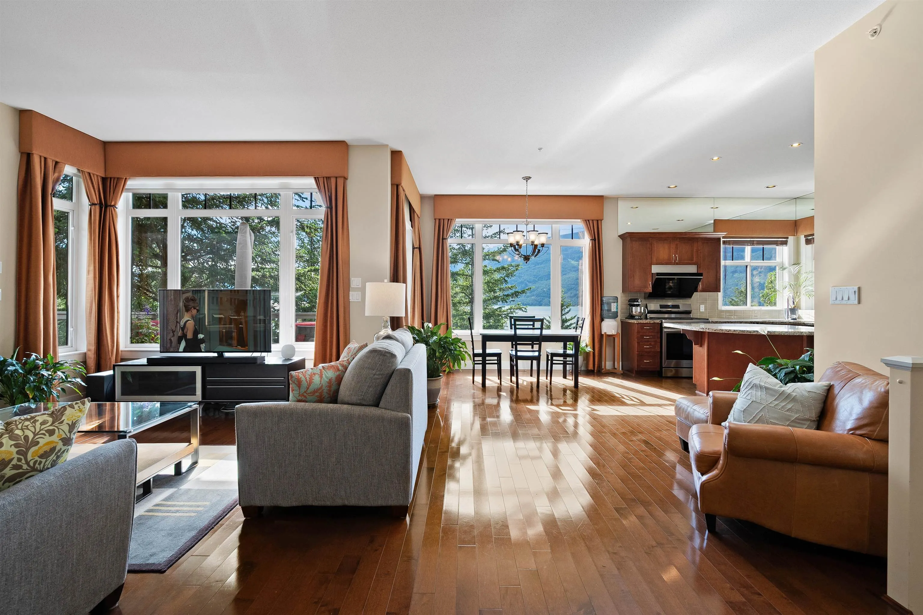 300 Ocean Crest Drive