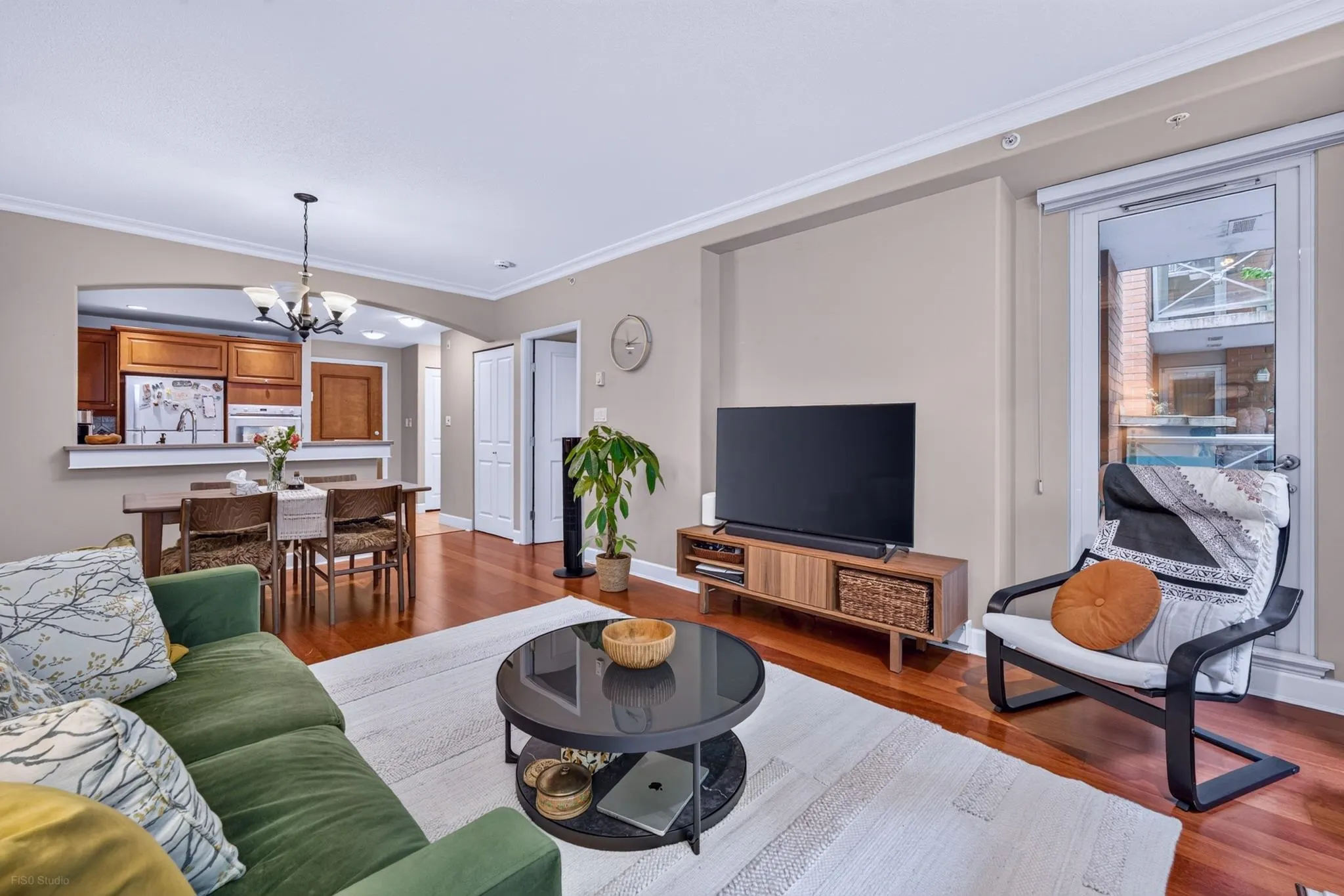 5770 Oak Street #213