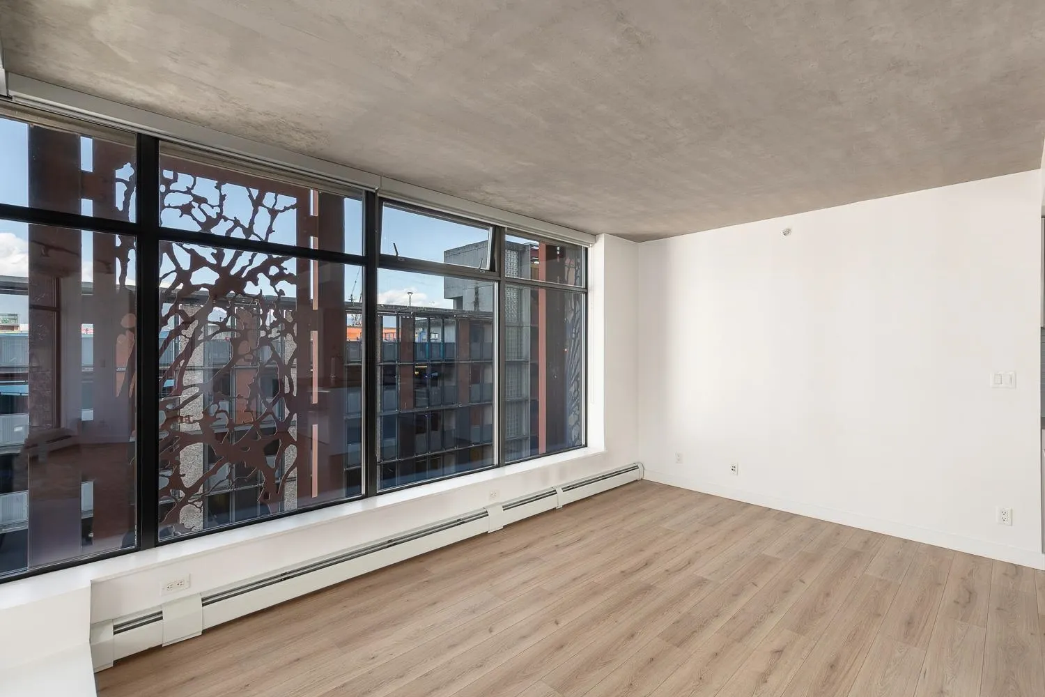 128 W Cordova Street #810