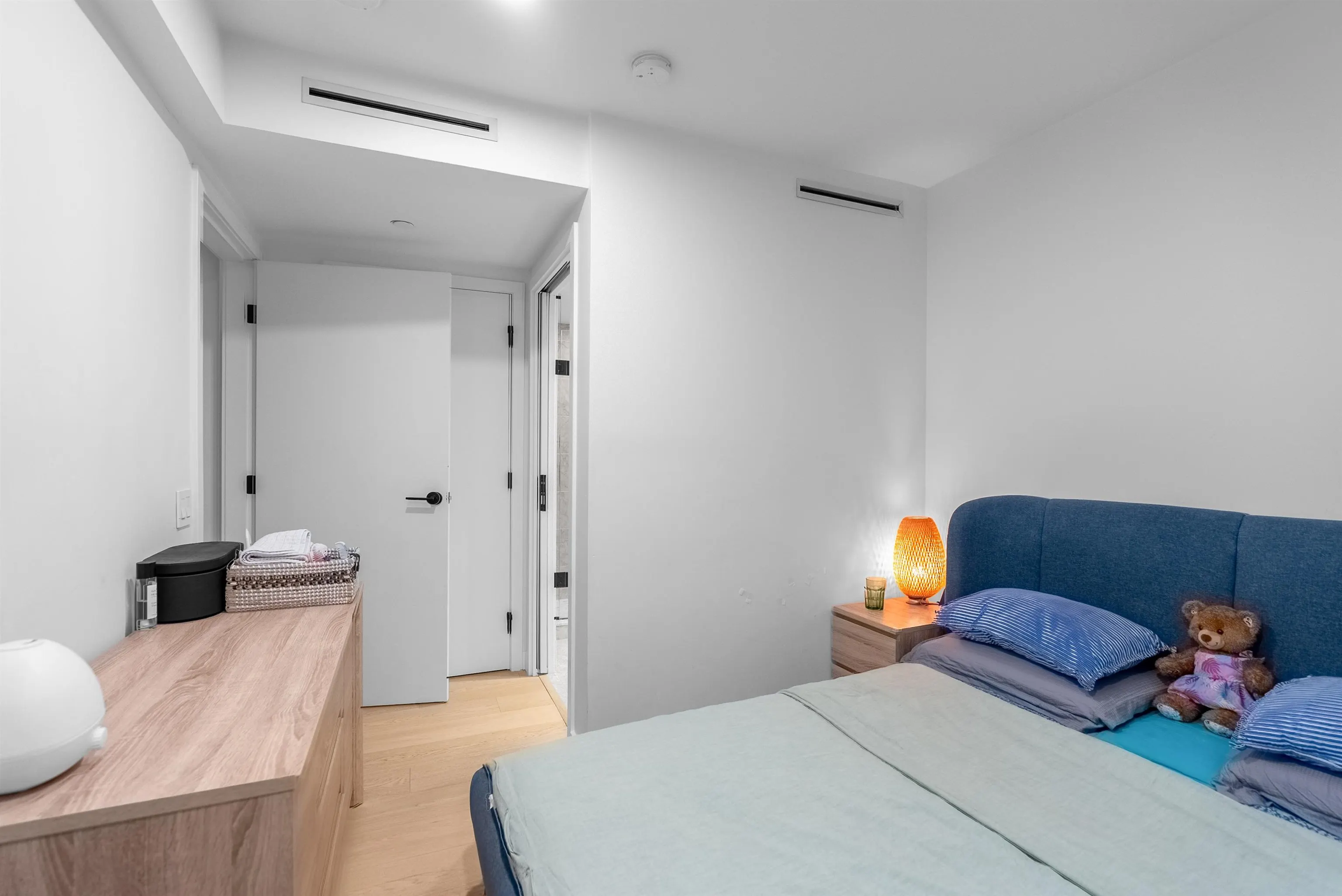 1365 Davie Street #203