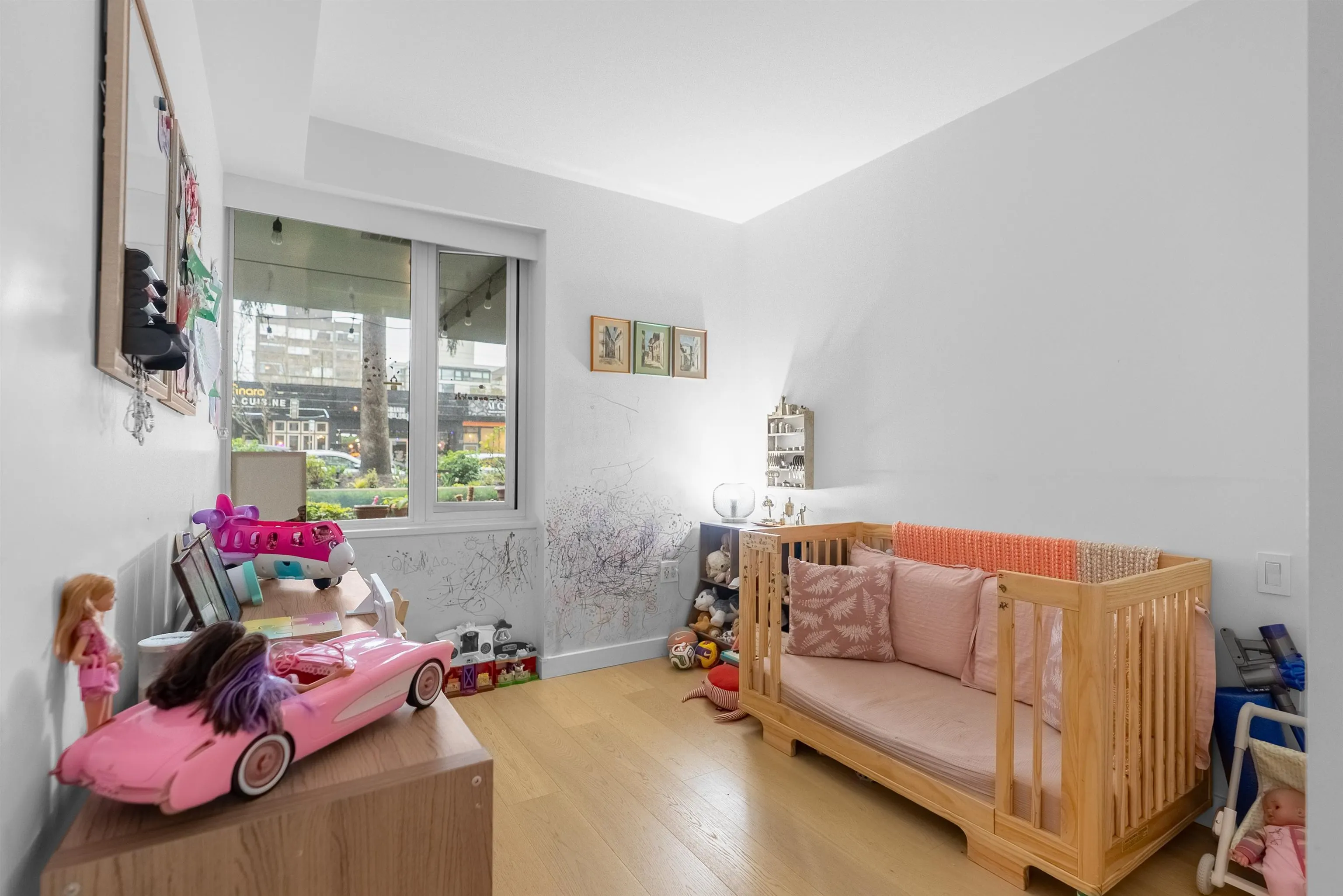 1365 Davie Street #203