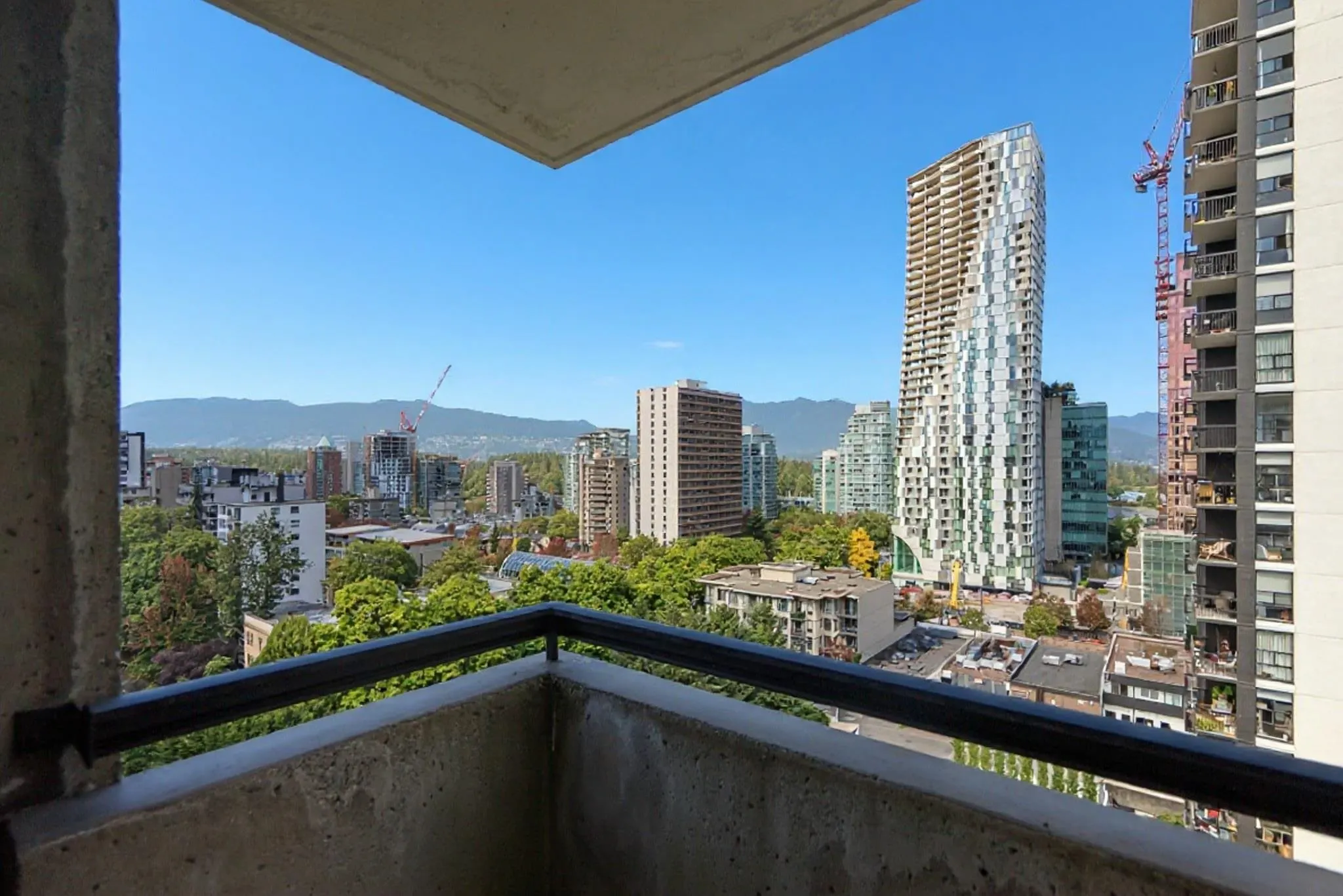 1500 Haro Street #1101